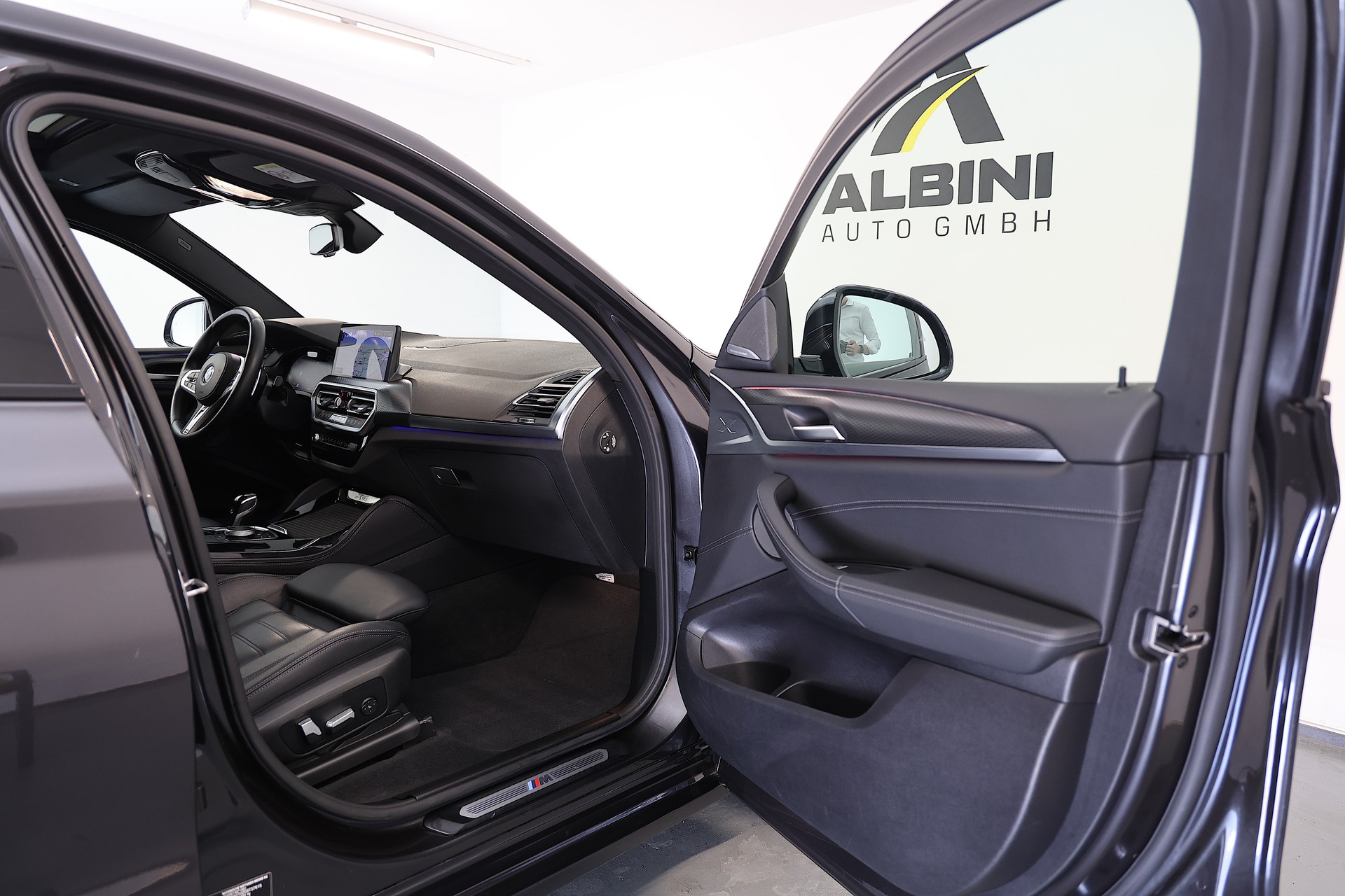 BMW X4 xDrive 48V 30i M Sport Steptronic-image-16