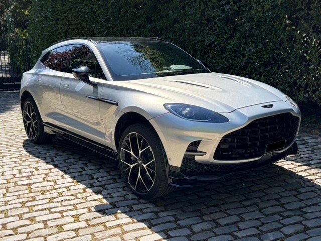 ASTON MARTIN DBX 707 4.0 V8 B-Turbo