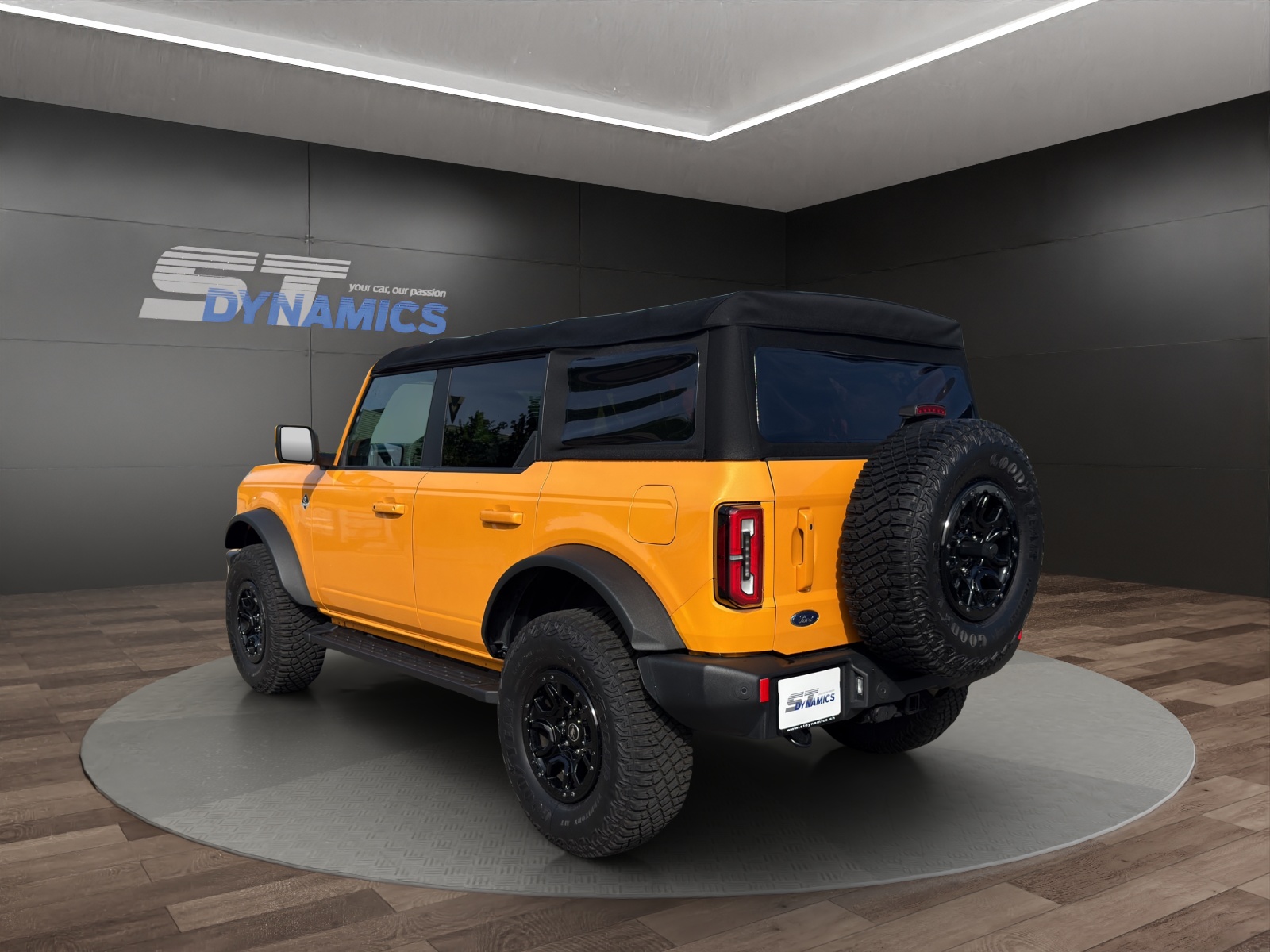 FORD Bronco 2.7 V6 Outer Banks Sasquatch-showroom-element-3