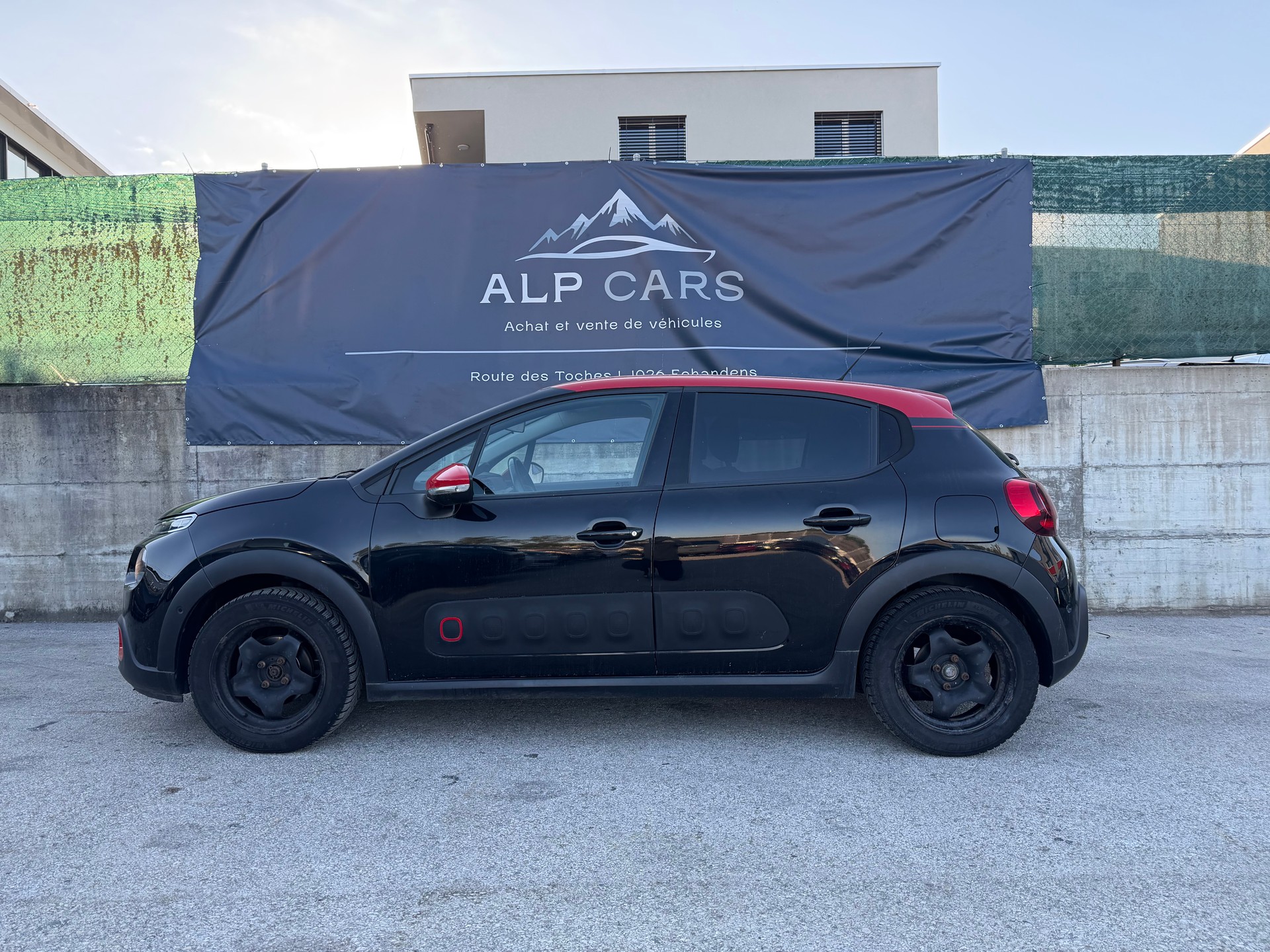 CITROEN C3 1.2i PureTech Feel EAT-image-0