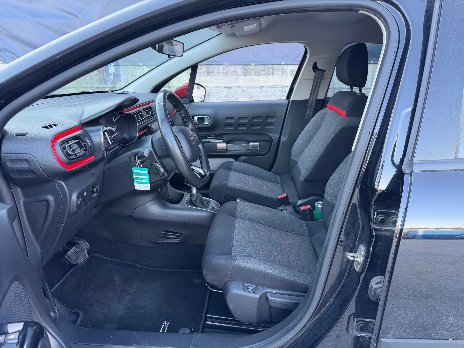 CITROEN C3 1.2i PureTech Feel EAT-image-4