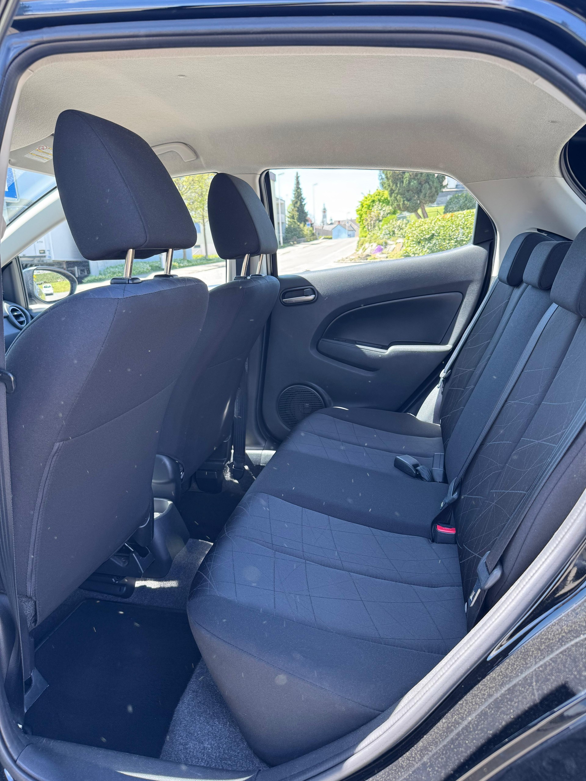 MAZDA 2 1.5i 16V Exclusive Automatic-image-7