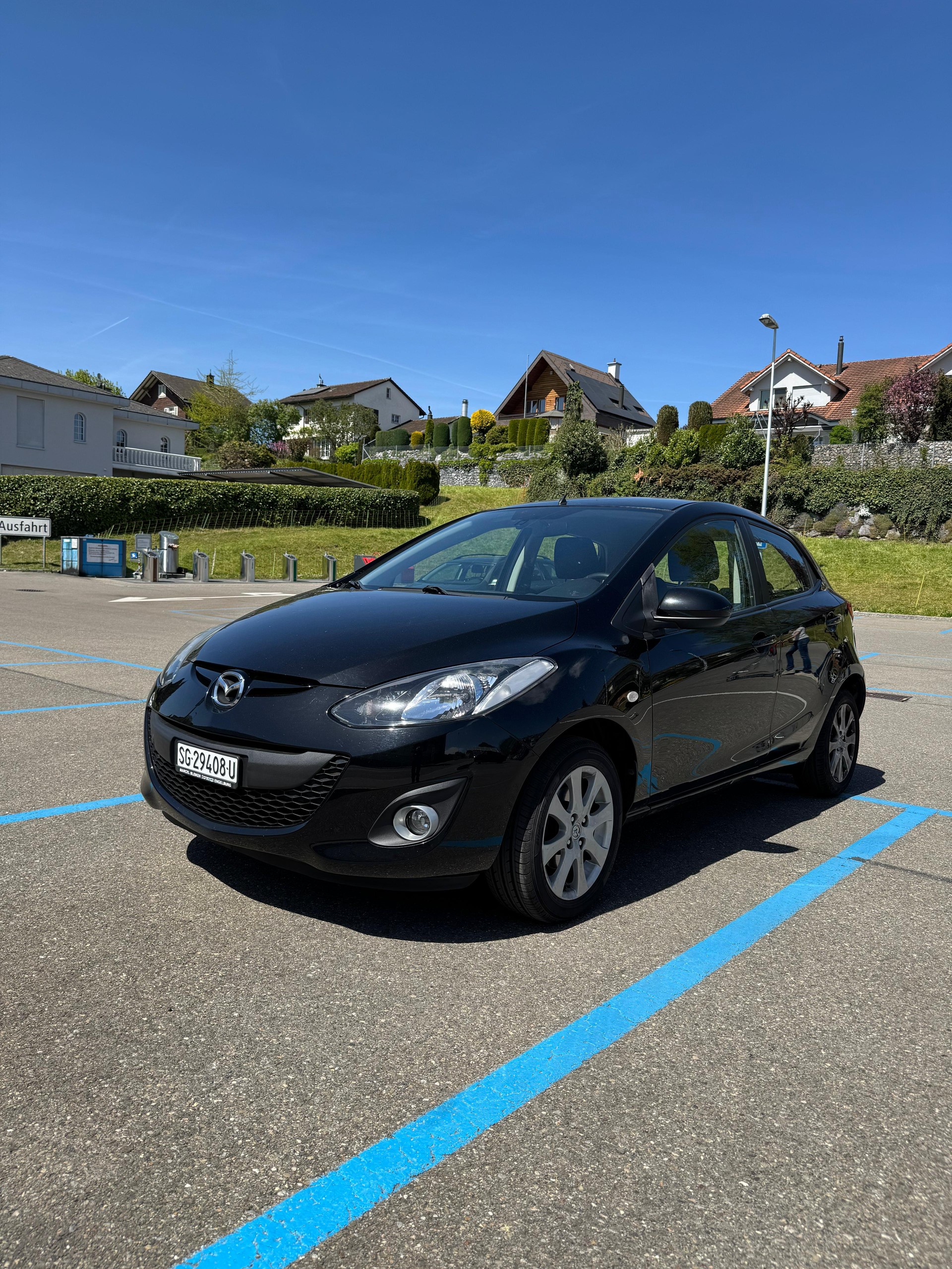 MAZDA 2 1.5i 16V Exclusive Automatic-image-0