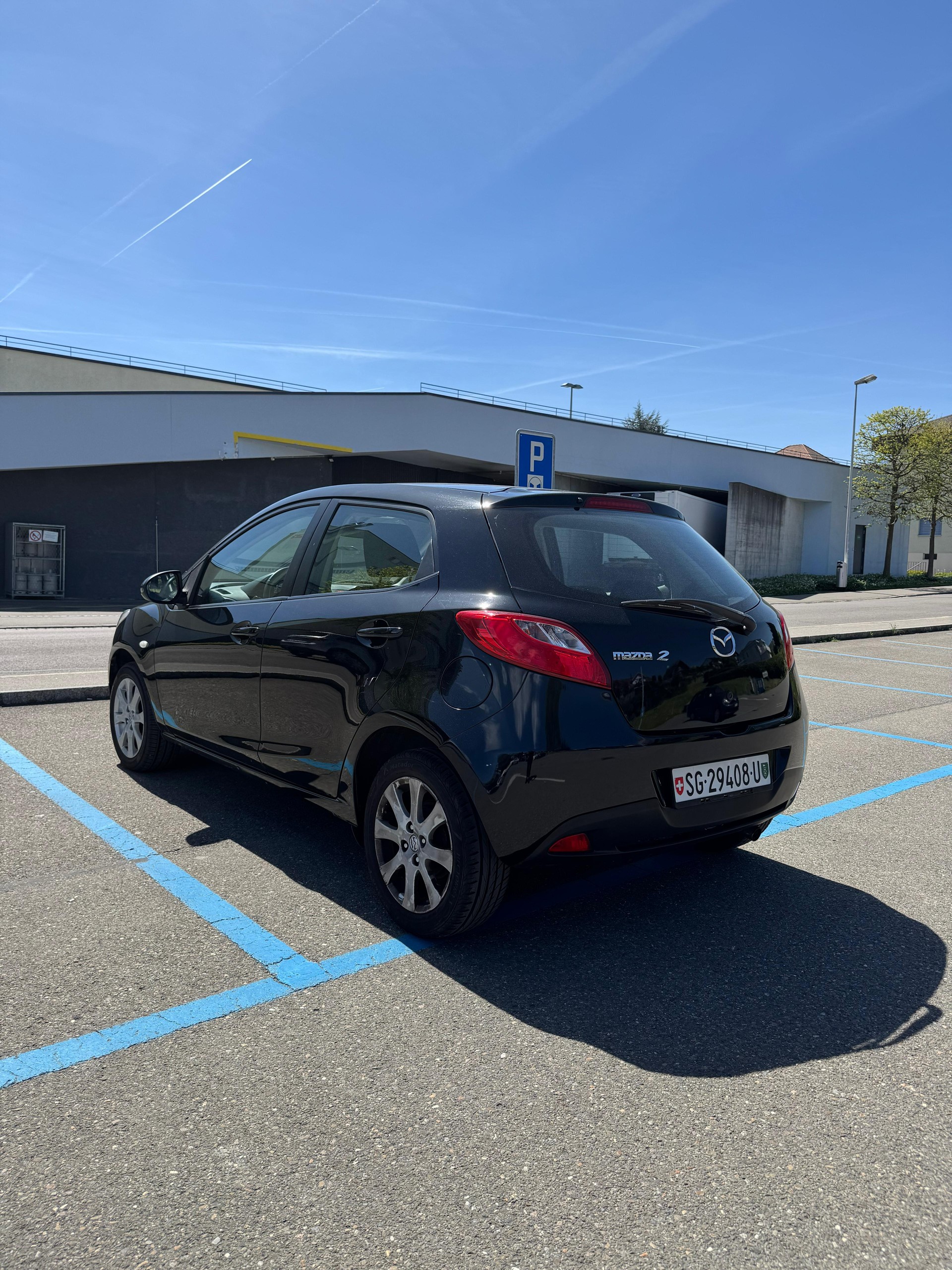 MAZDA 2 1.5i 16V Exclusive Automatic-image-3