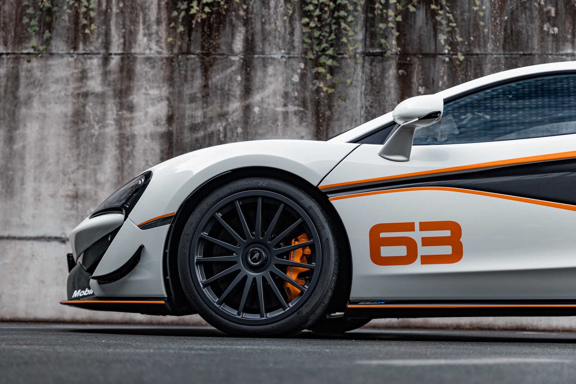 McLAREN 620R 1of225-image-20