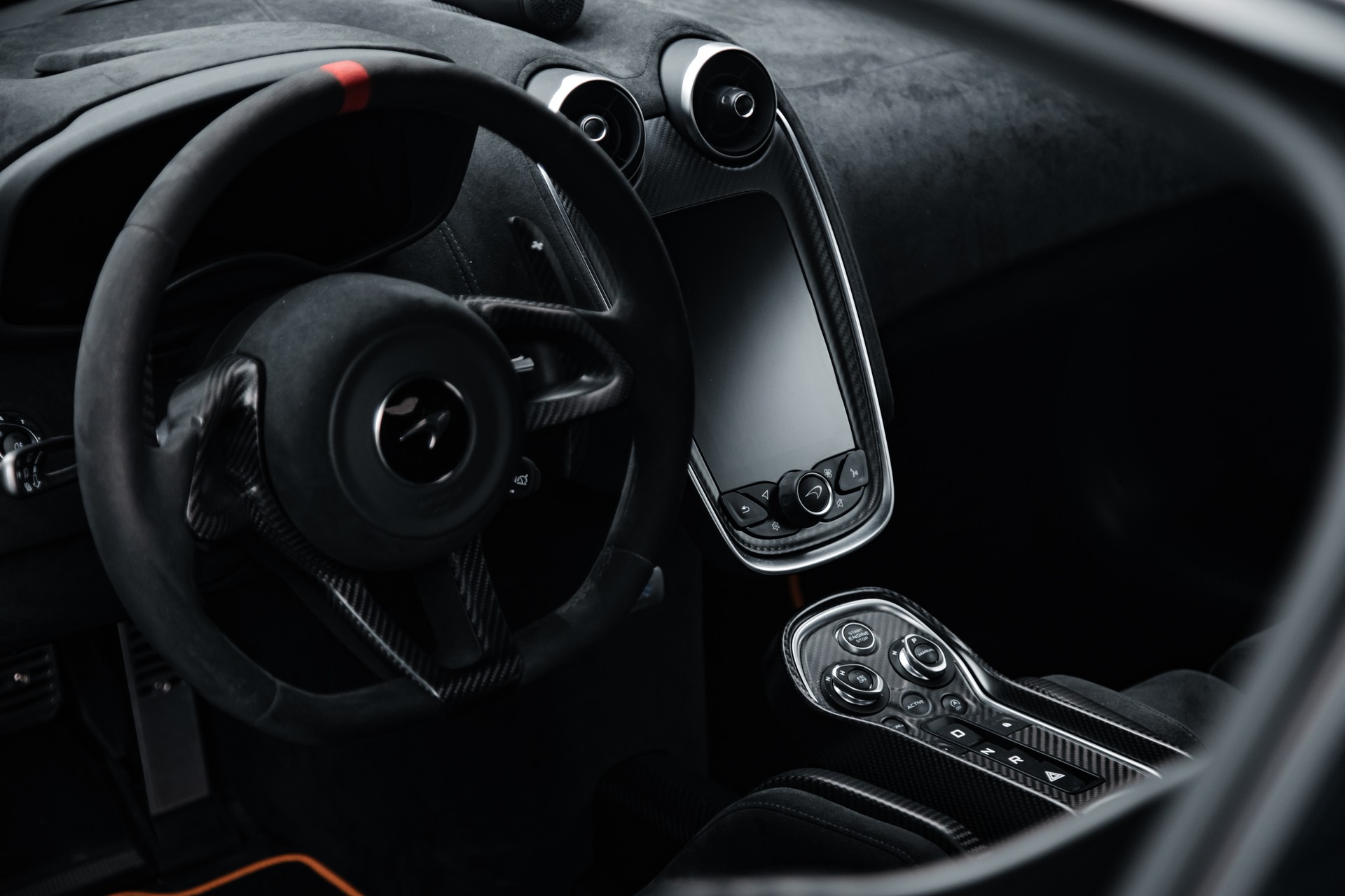 McLAREN 620R 1of225-image-18