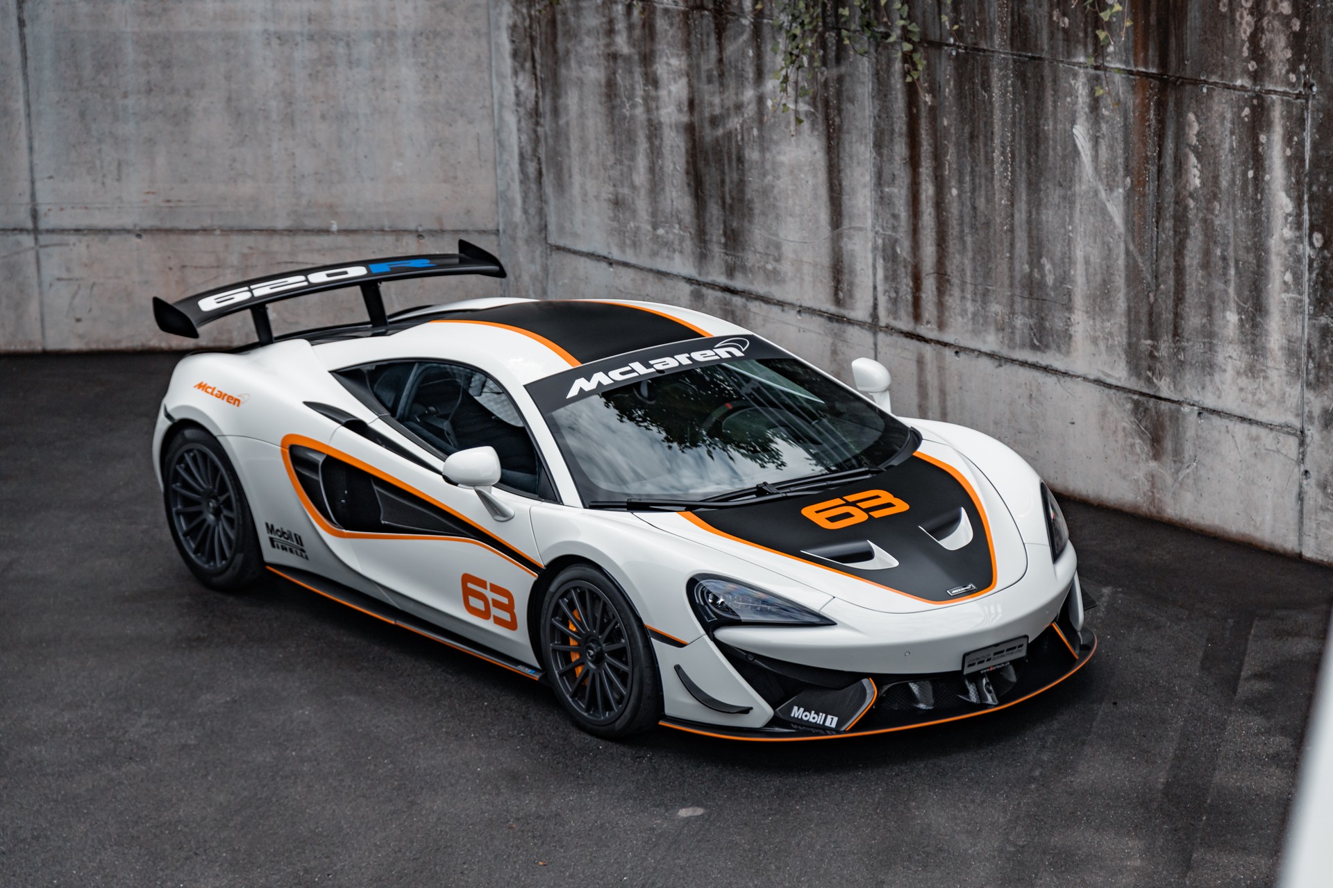 McLAREN 620R 1of225-image-6