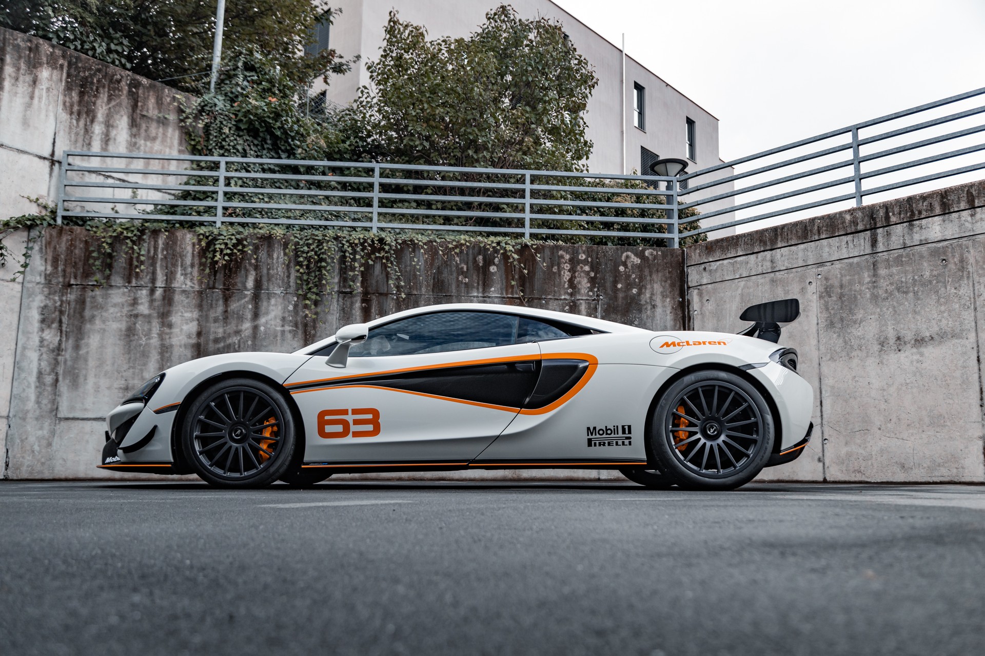 McLAREN 620R 1of225-image-30