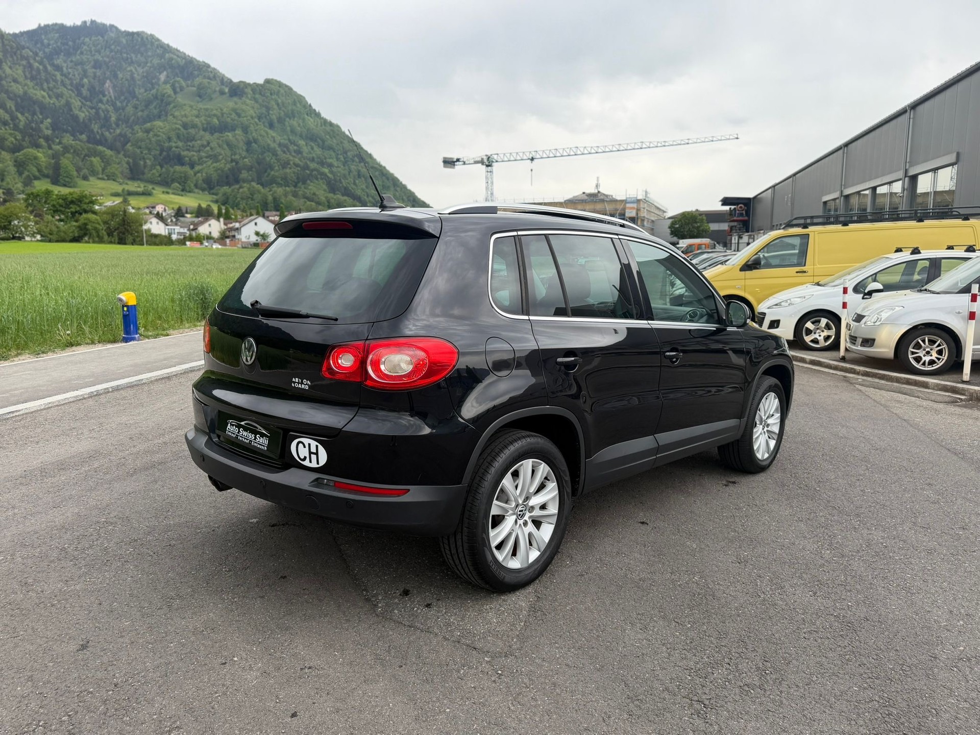 VW Tiguan 2.0 TSI Sport&Style Tiptronic-image-4