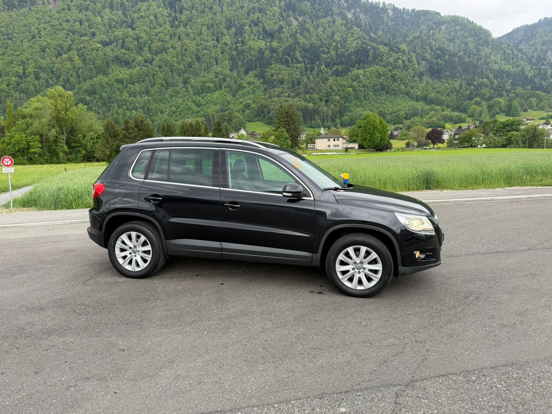 VW Tiguan 2.0 TSI Sport&Style Tiptronic-image-1