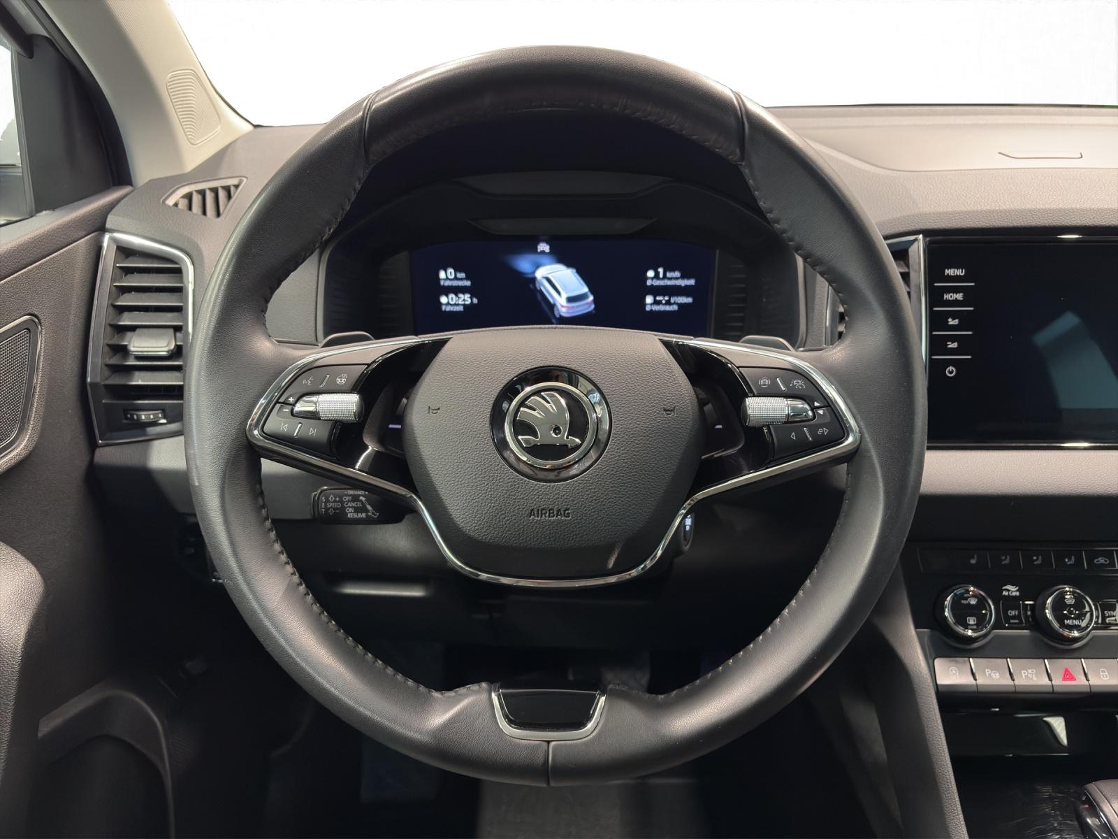 SKODA Karoq 2.0 TDI Style 4x4 DSG-image-10