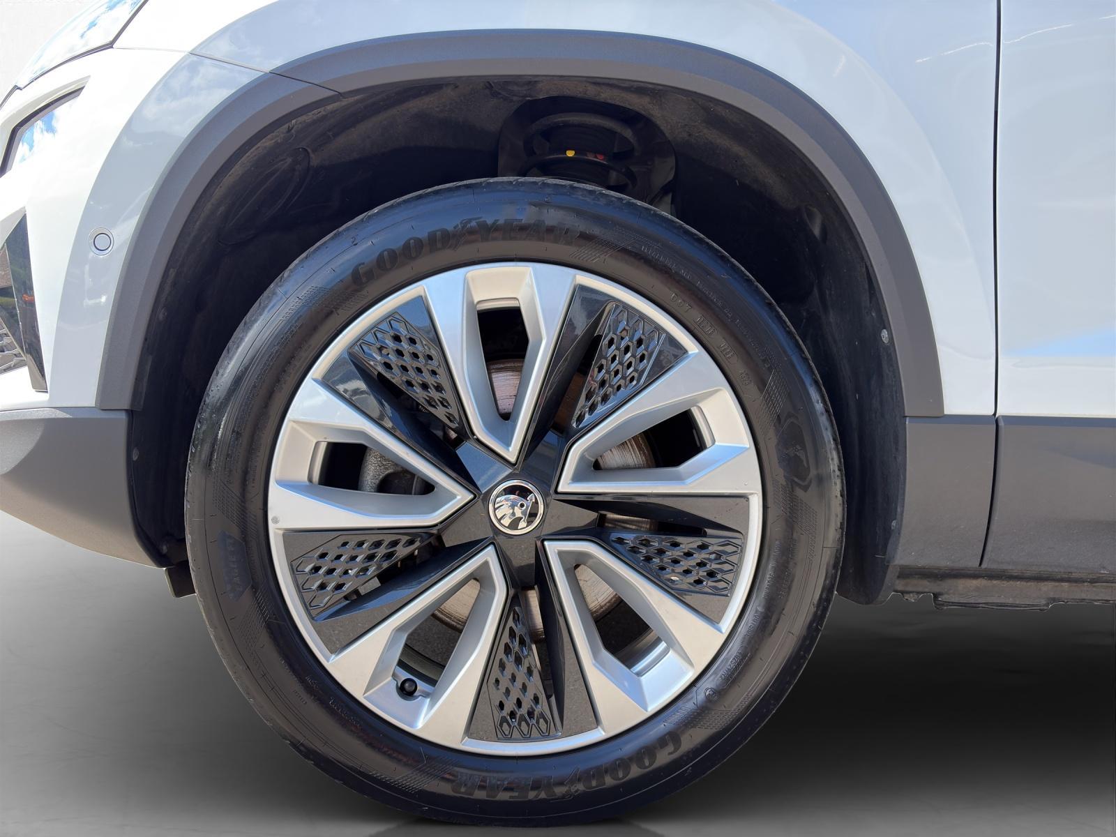 SKODA Karoq 2.0 TDI Style 4x4 DSG-image-8