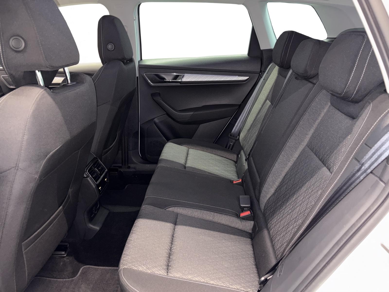 SKODA Karoq 2.0 TDI Style 4x4 DSG-image-13
