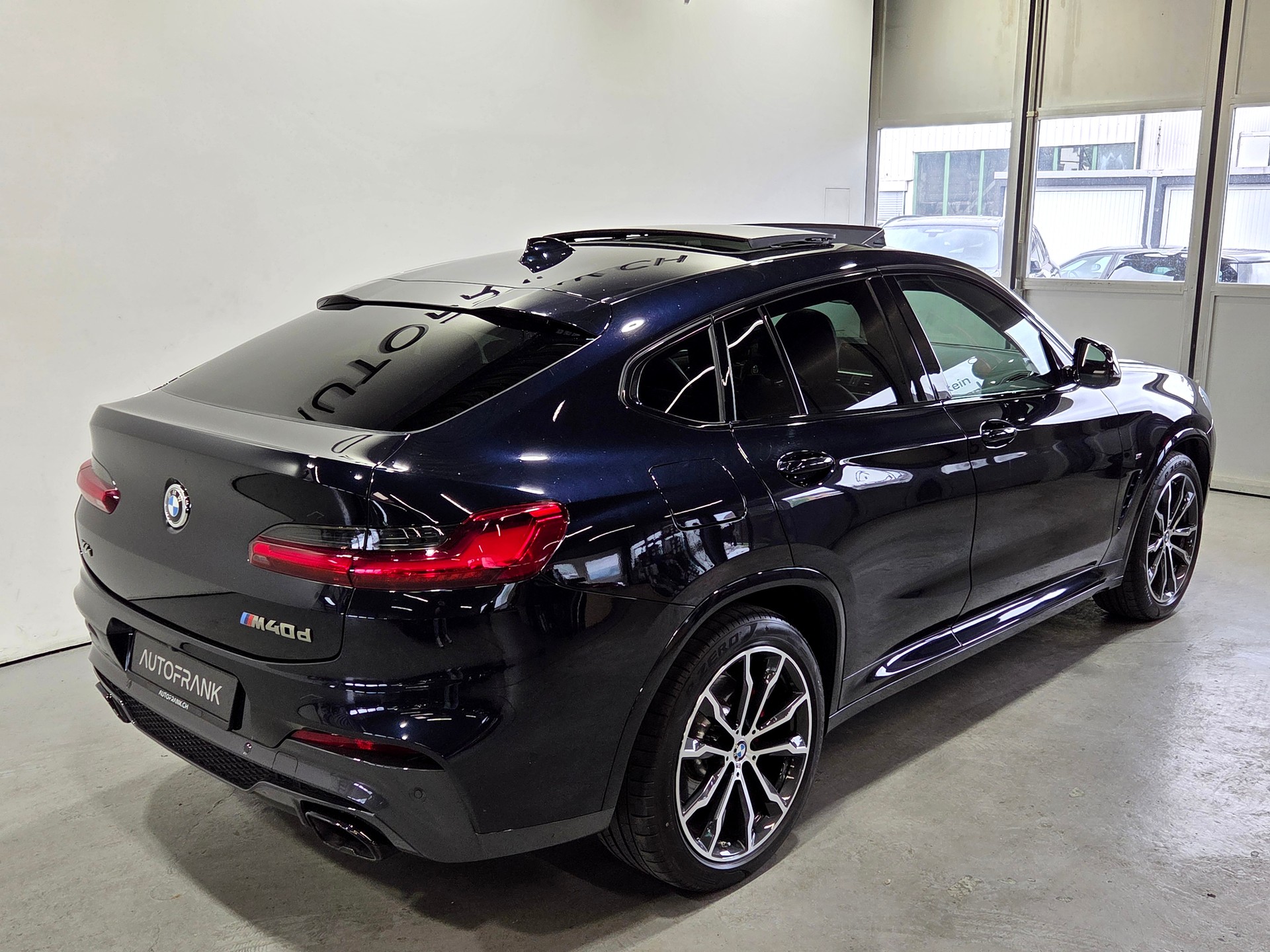 BMW X4 M40d-image-19