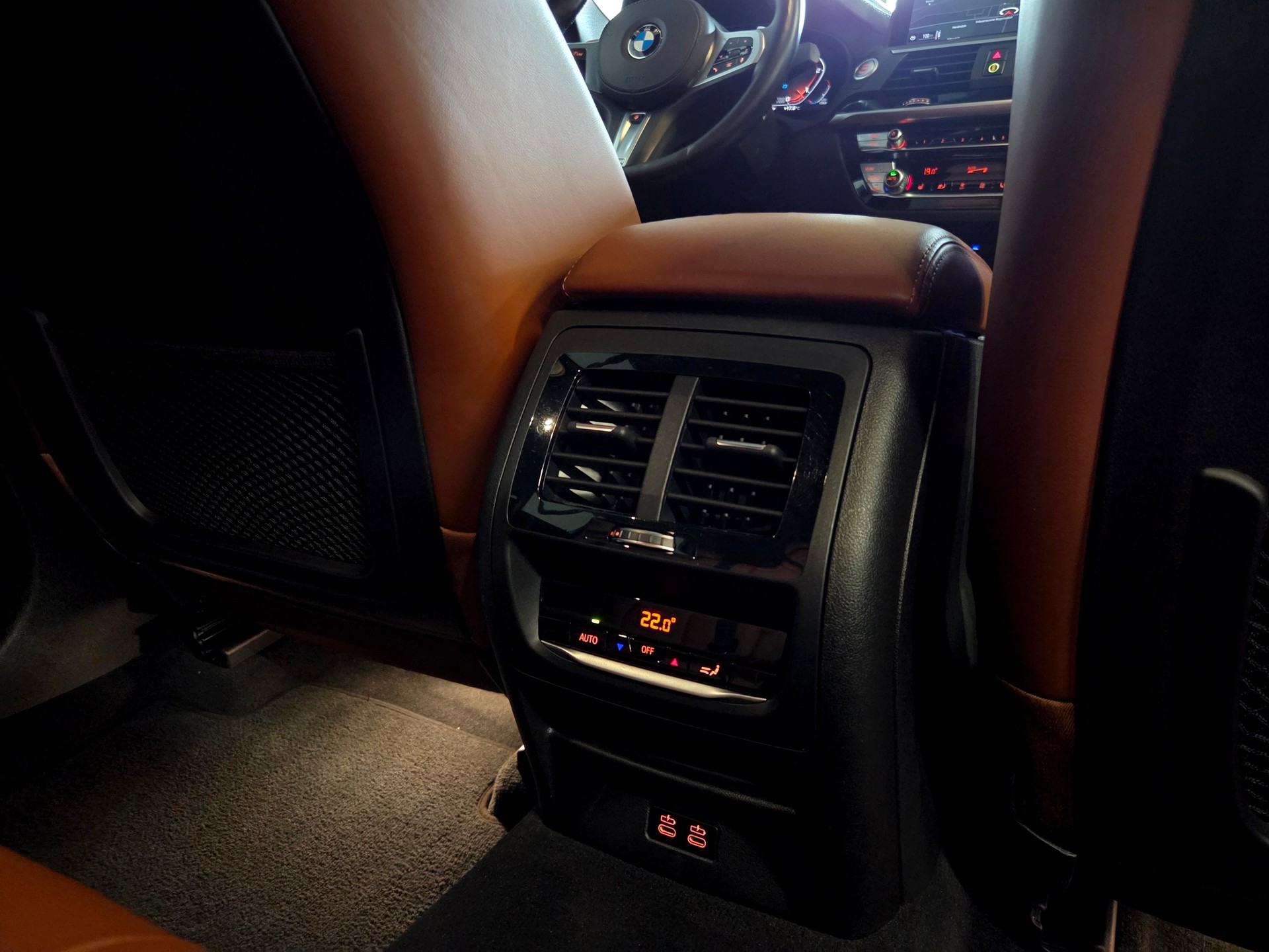 BMW X4 M40d-image-26