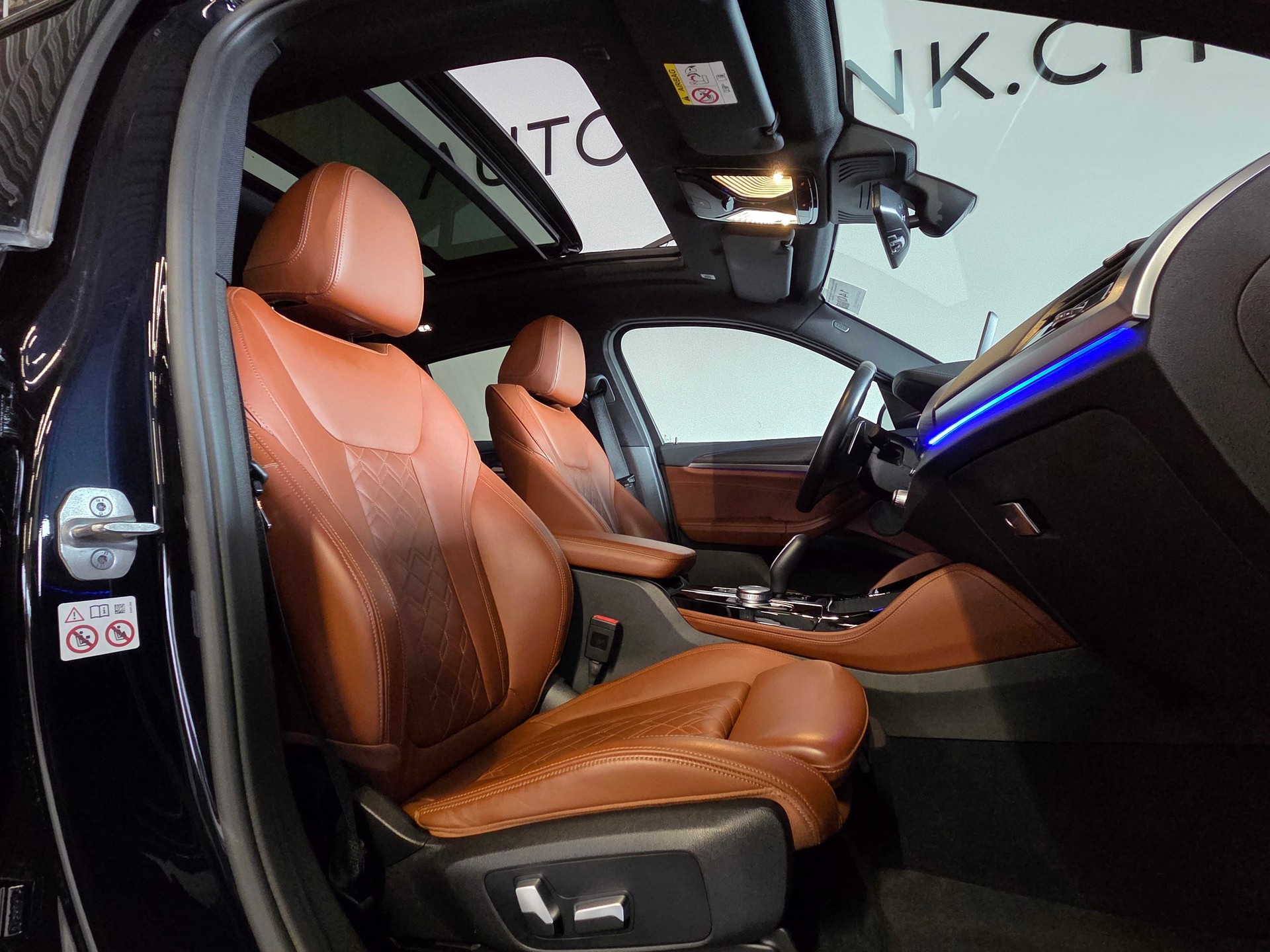BMW X4 M40d-image-5