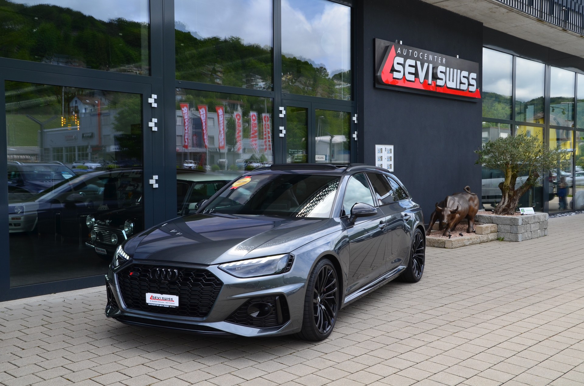 AUDI RS4 Avant quattro tiptronic*Frisch ab MFK,1 Jahr oder 20000km Garantie*-image-7
