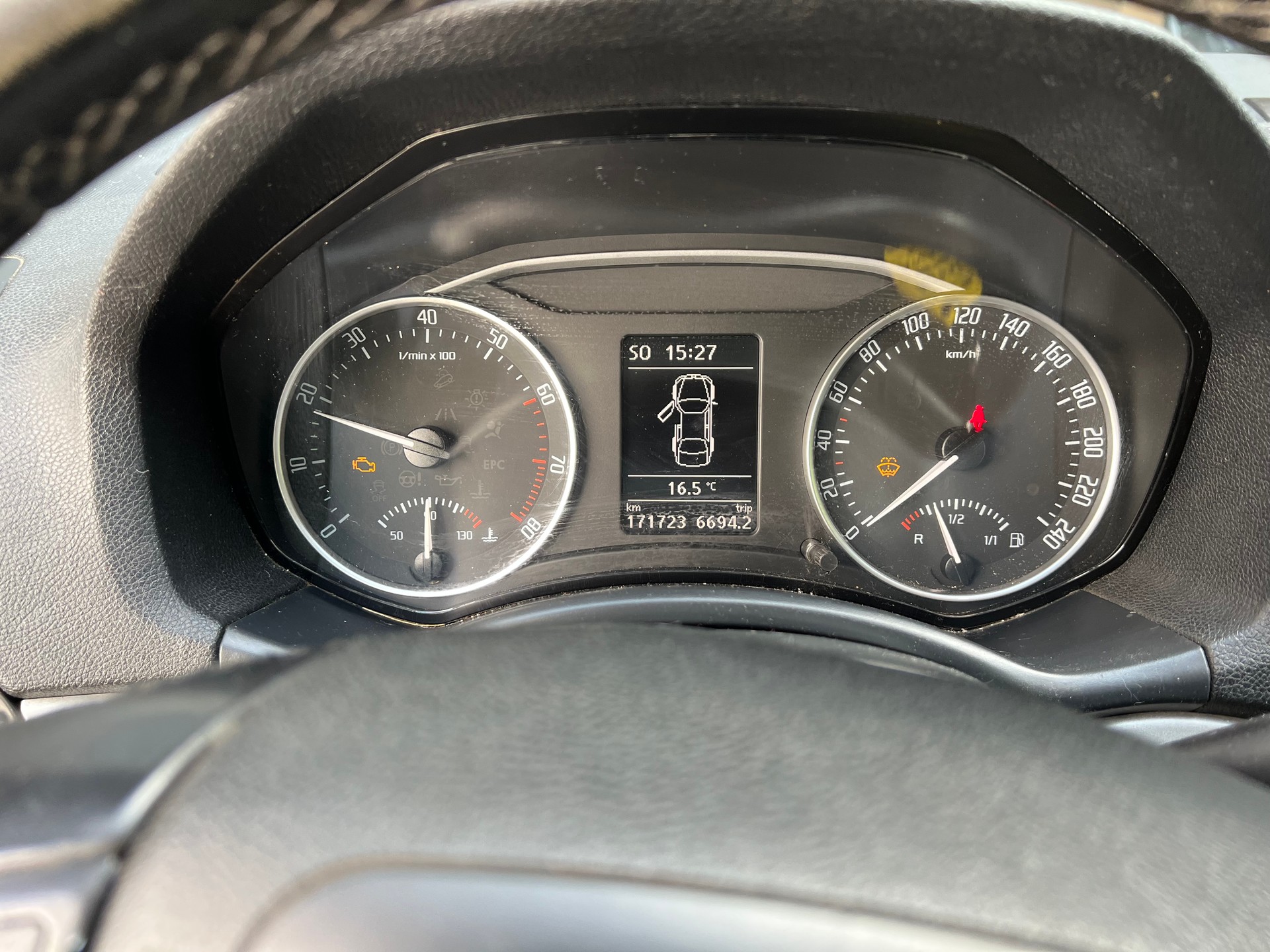 SKODA Octavia Combi 1.8 TSI AllDrive 4x4-image-6