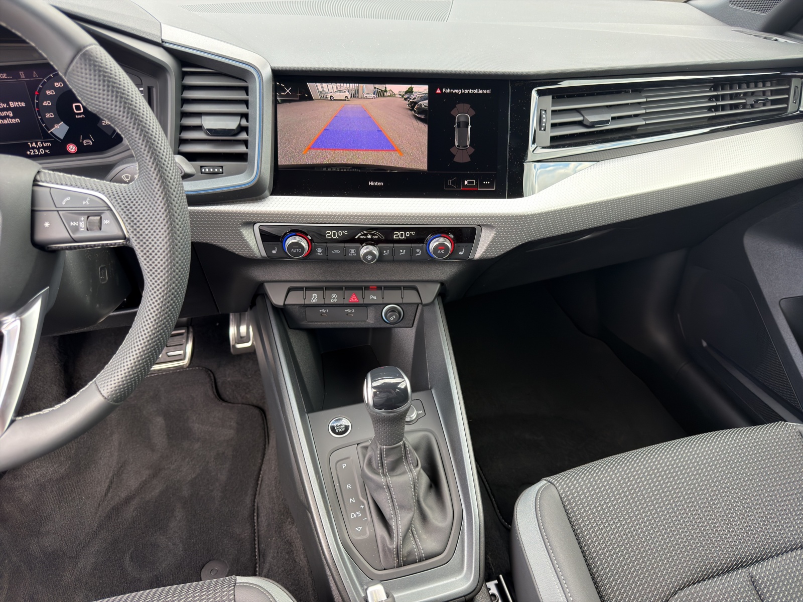 AUDI A1 Sportback 30 TFSI S Line Attraction S-tronic-image-10
