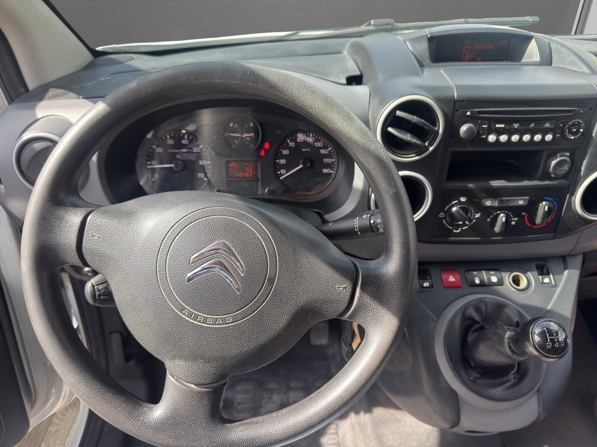 CITROEN Berlingo 1.6 HDi 90 Komfort-image-10