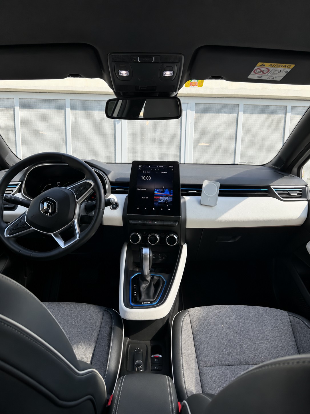 RENAULT 1.6 E-Tech Edition One-image-3