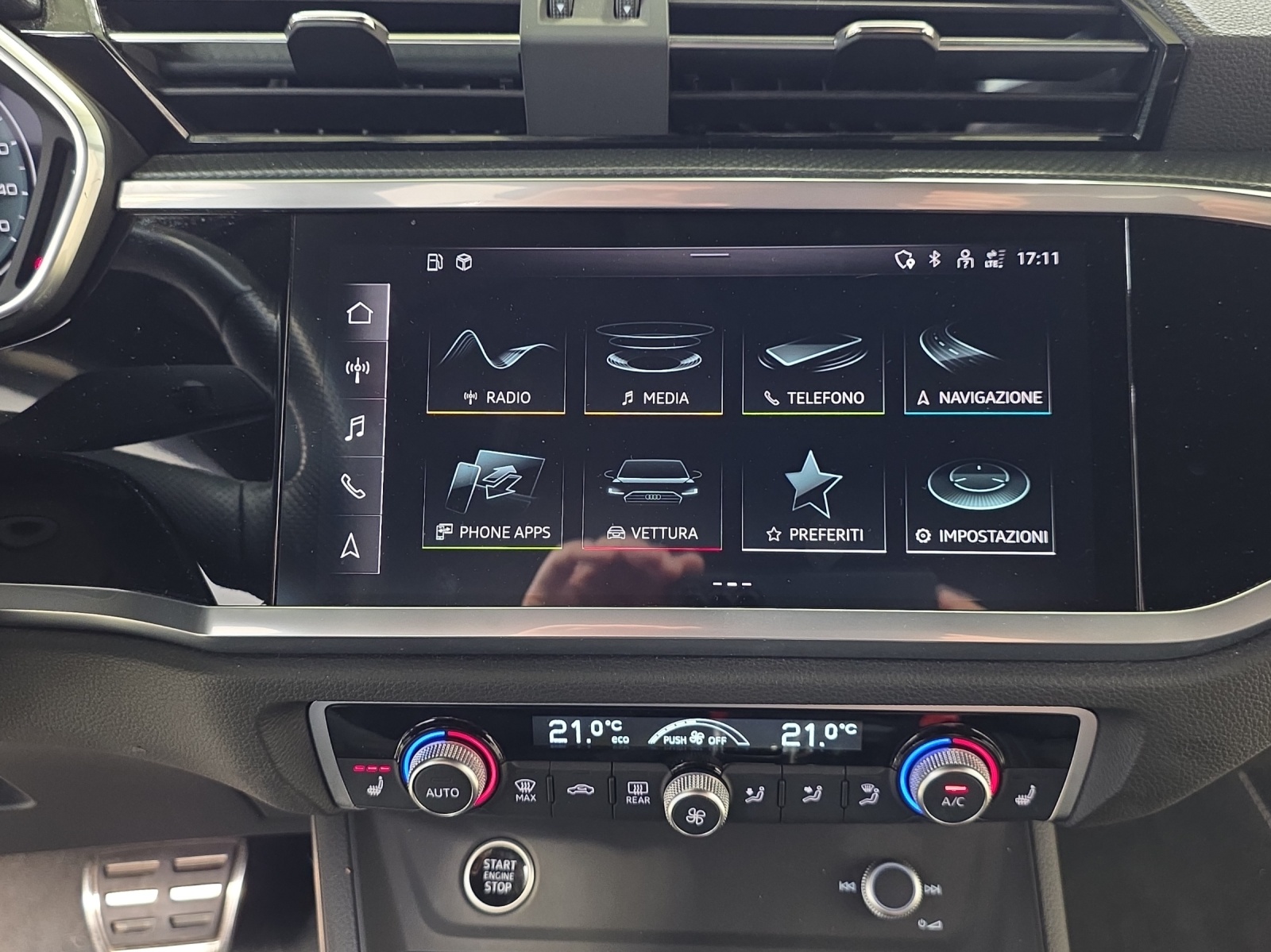 AUDI Q3 35 TFSI S line Attraction S-tronic-image-10