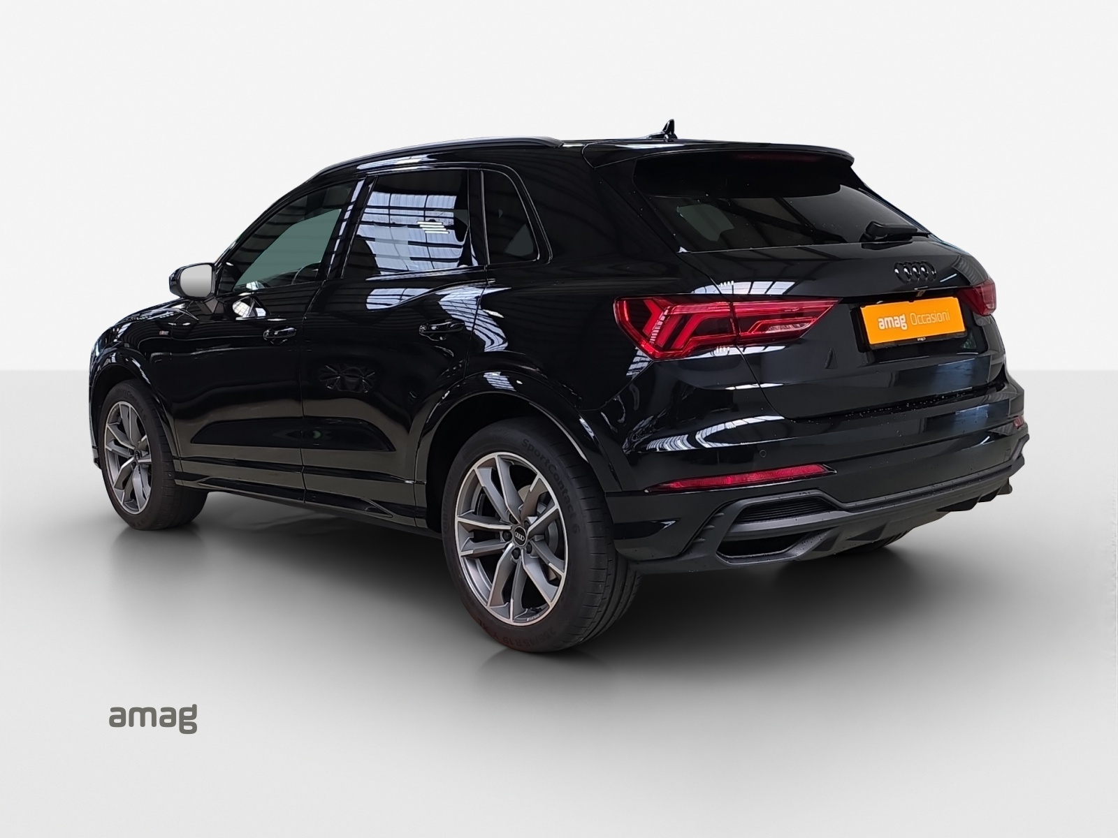 AUDI Q3 35 TFSI S line Attraction S-tronic-image-2