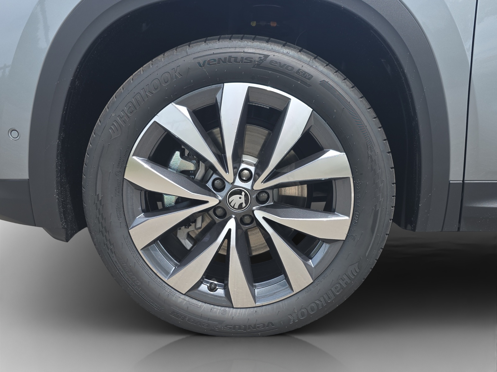 SKODA Kodiaq 2.0 TSI Dynamic 4x4-image-14