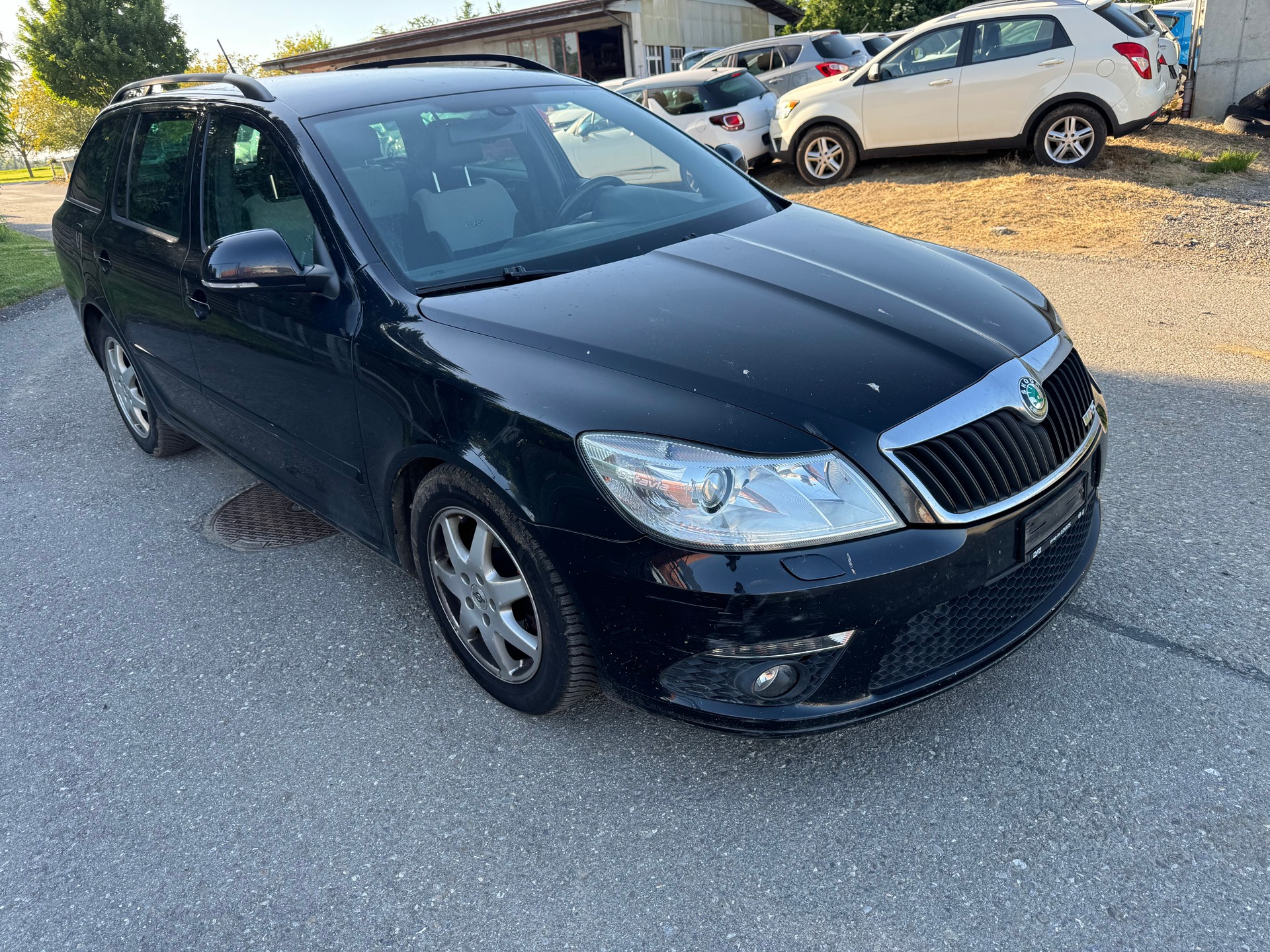 SKODA Octavia Combi 2.0 TDI RS-image-2
