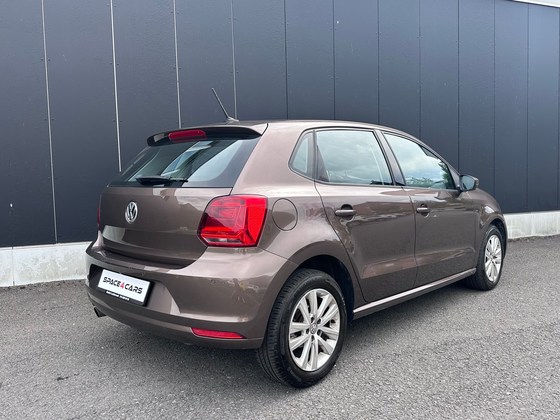 VW Polo 1.2 TSI BMT Comfortline-image-3