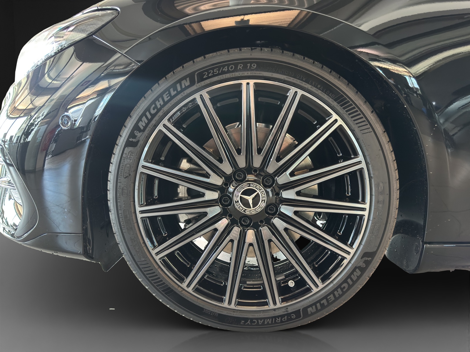 MERCEDES-BENZ CLA 220 8G-DCT 4Matic-image-7