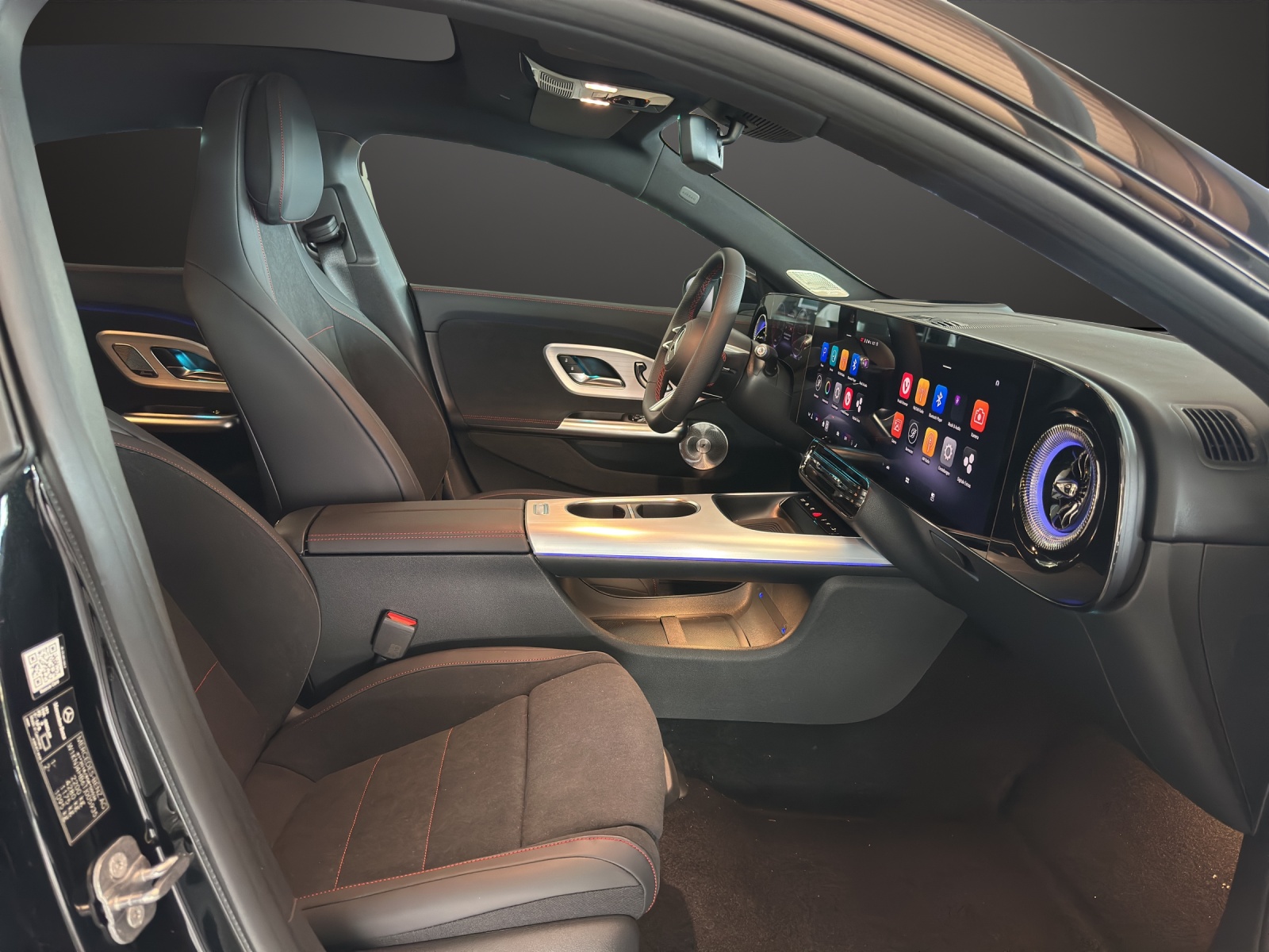 MERCEDES-BENZ CLA 220 8G-DCT 4Matic-image-10