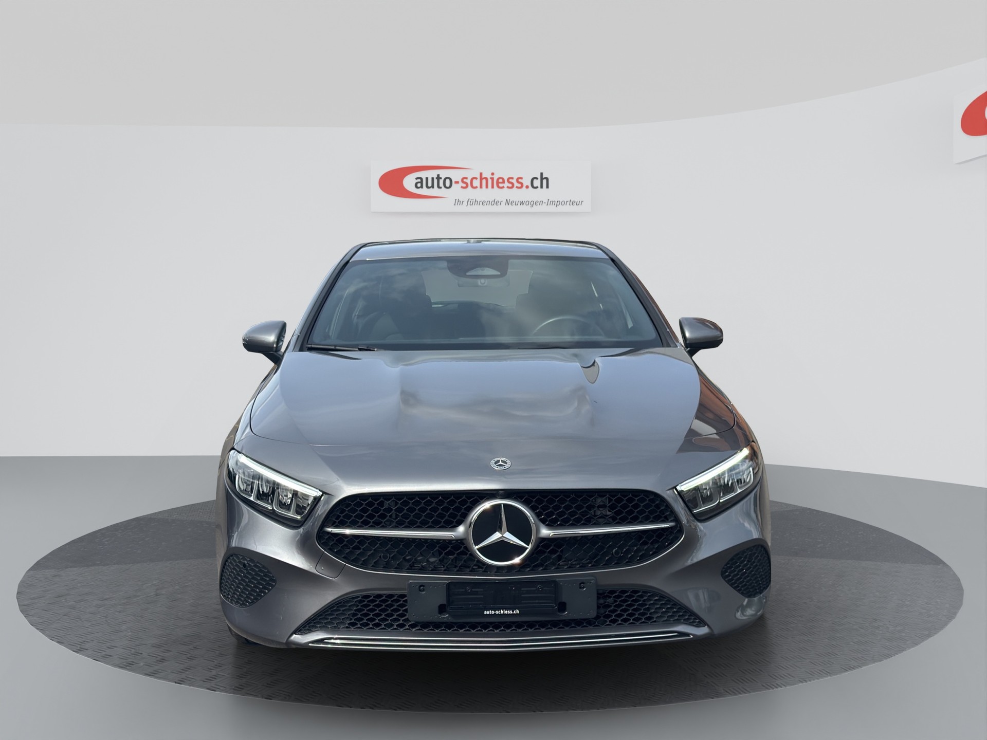 MERCEDES-BENZ A 180 d 8G-DCT Progressive-image-1