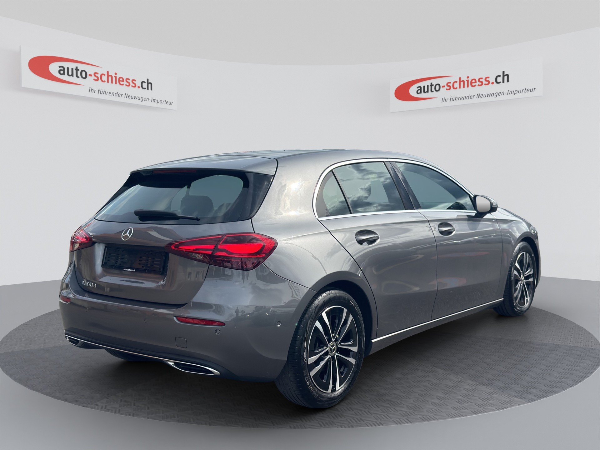 MERCEDES-BENZ A 180 d 8G-DCT Progressive-image-4