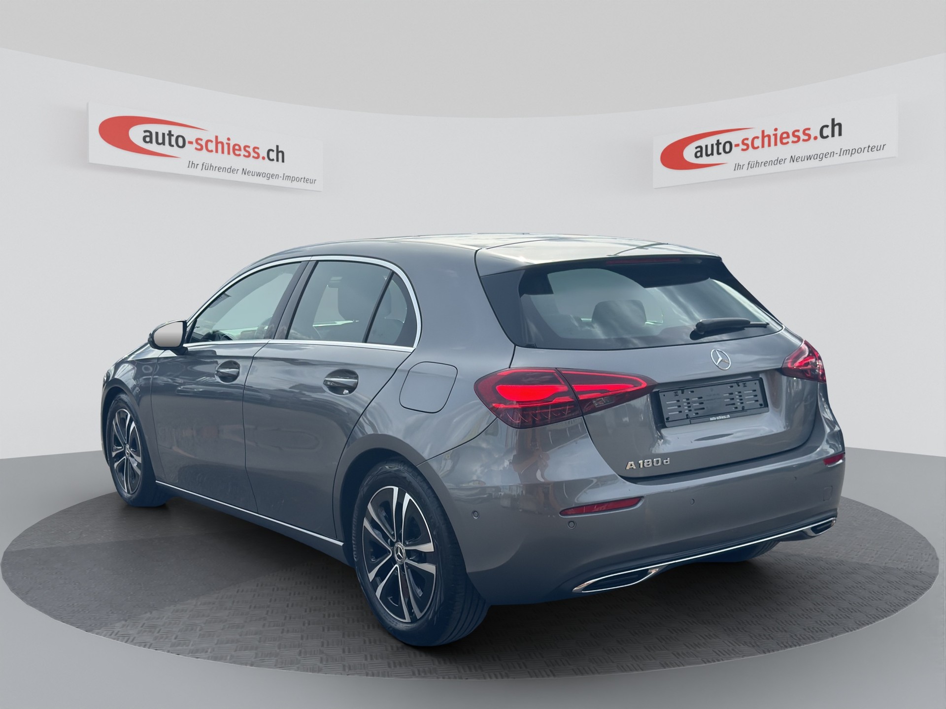 MERCEDES-BENZ A 180 d 8G-DCT Progressive-image-2