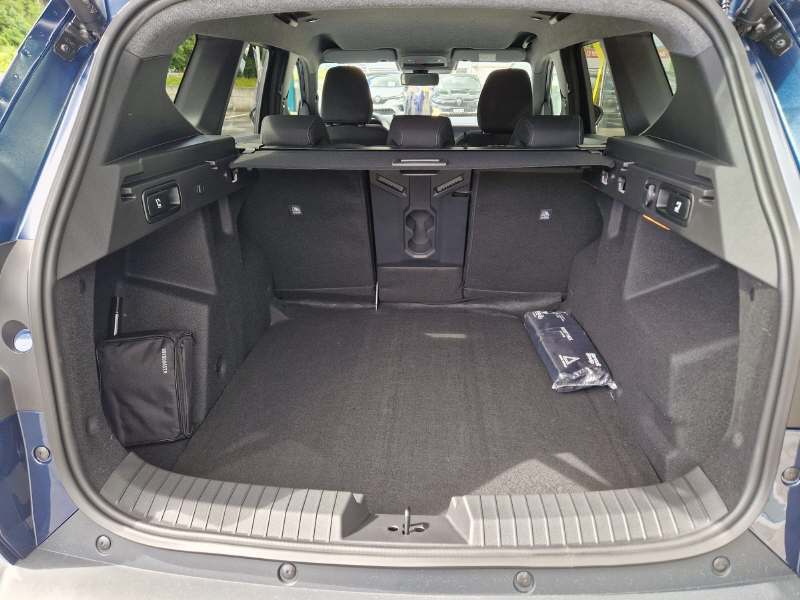 DACIA Bigster 1.2 Hybrid Journey 4WD-image-15