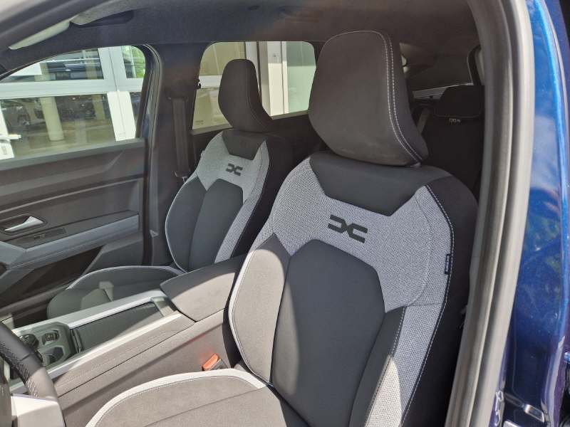 DACIA Bigster 1.2 Hybrid Journey 4WD-image-4