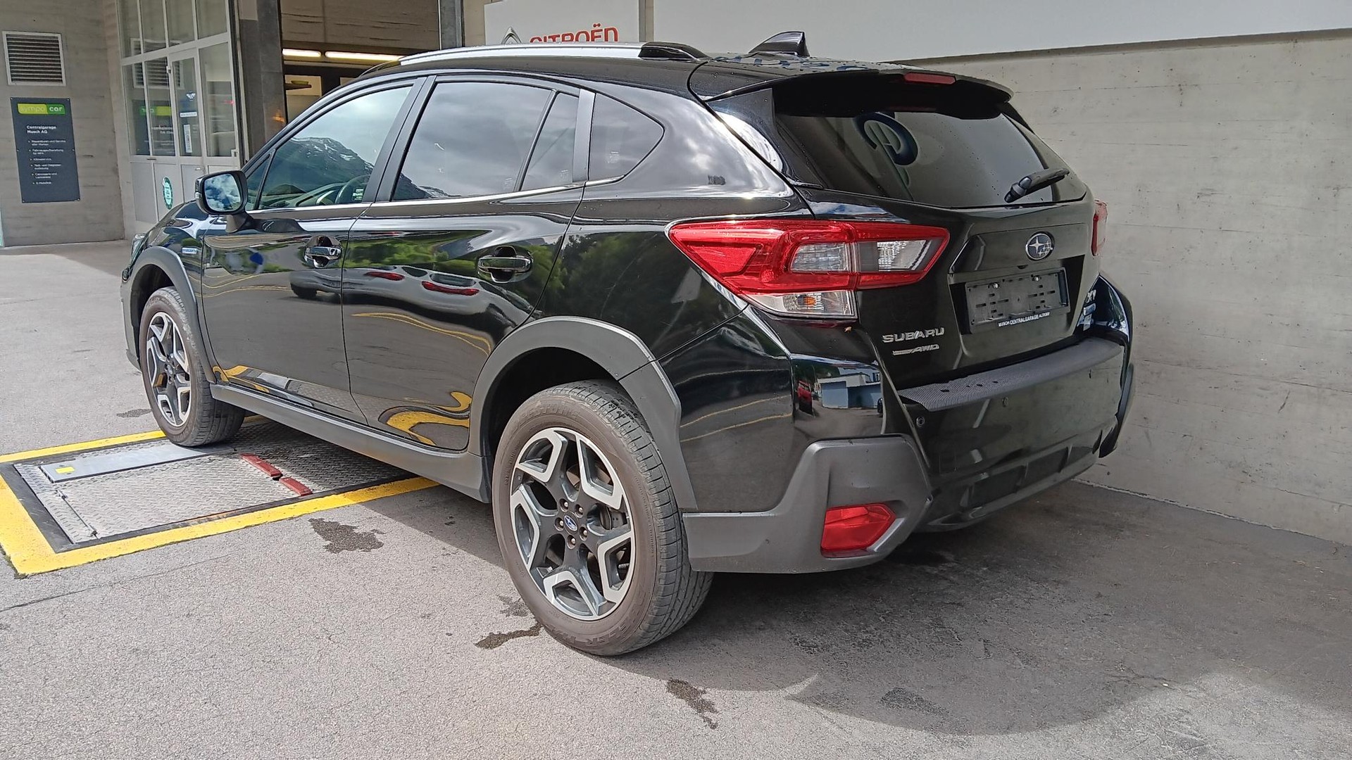 SUBARU XV 2.0 e-Boxer Luxury AWD Lineartronic-image-5