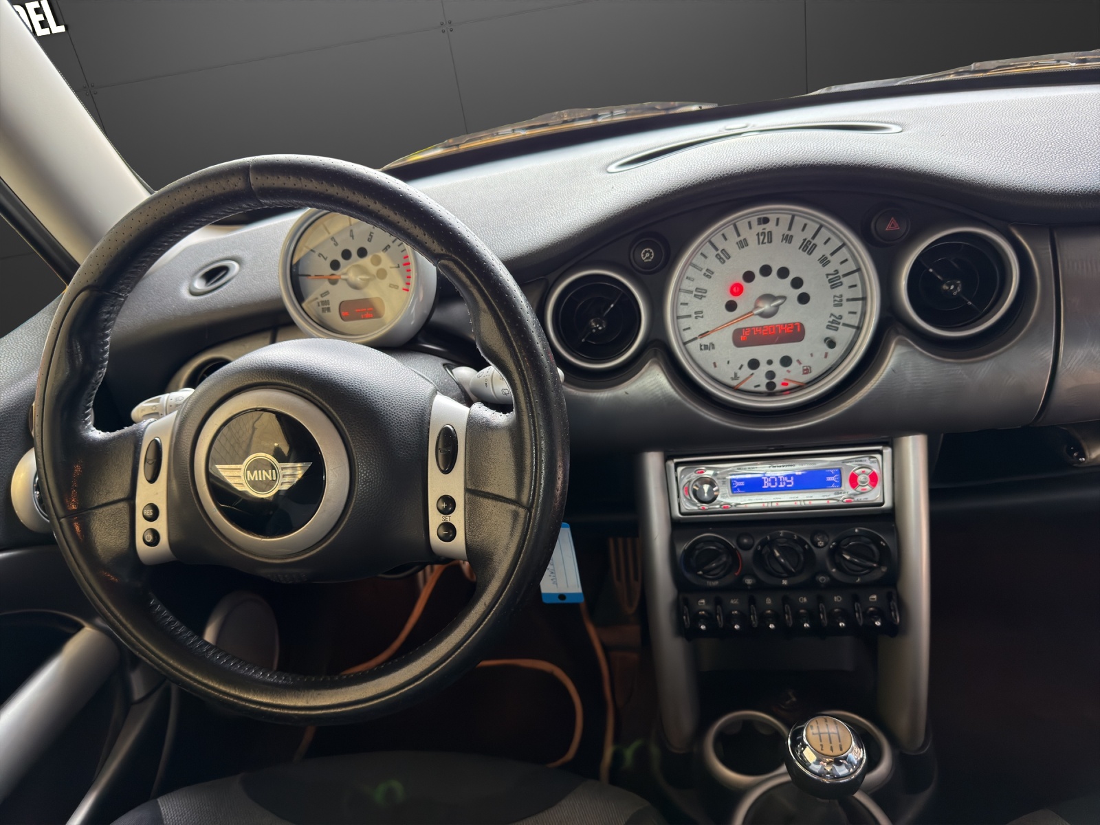 MINI Mini Cooper S – Kart-Feeling, Kompressor-Power & Fahrspass Pur!-image-9