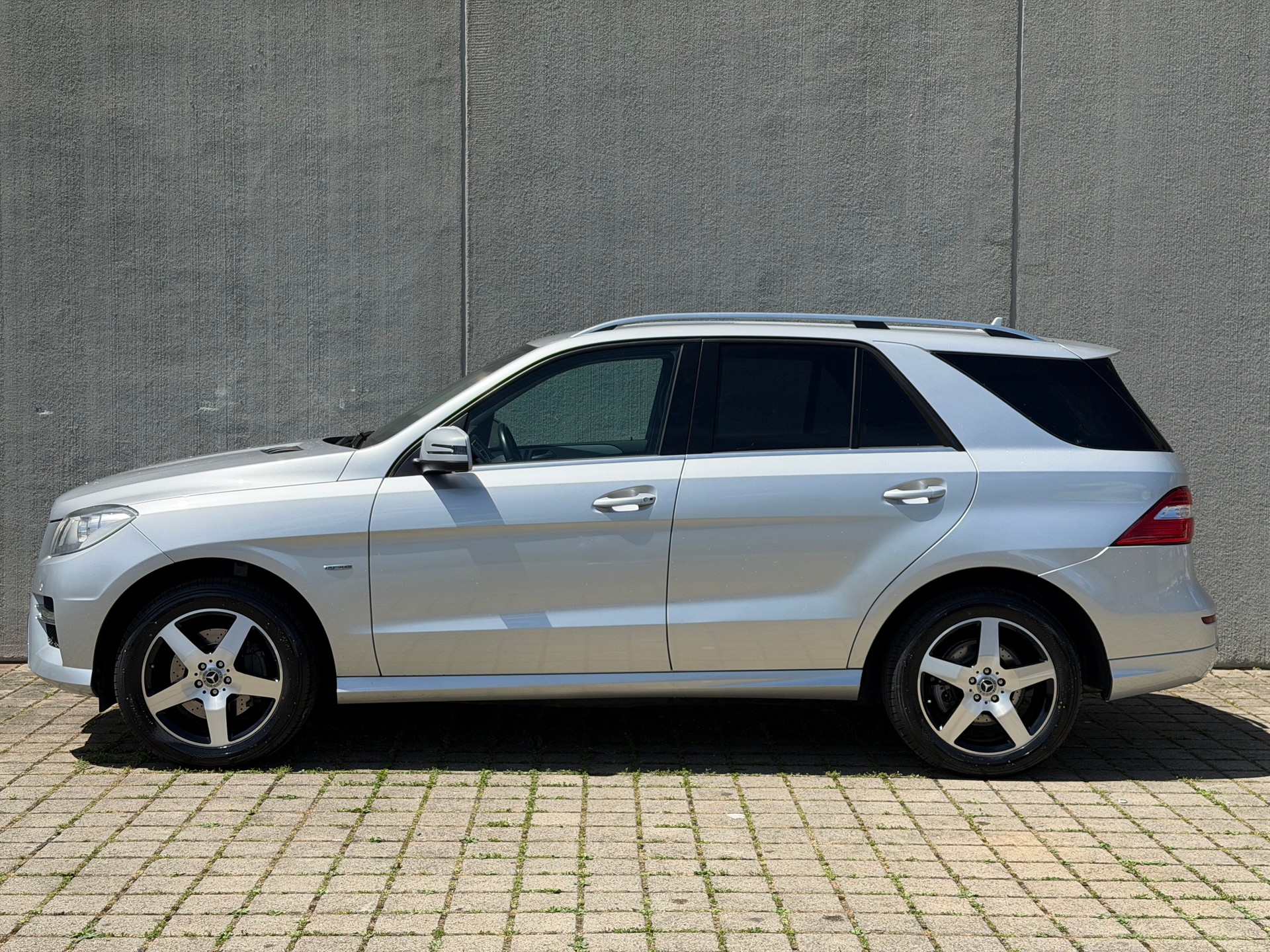 MERCEDES-BENZ ML 250 BlueTEC 4Matic 7G-Tronic-image-2