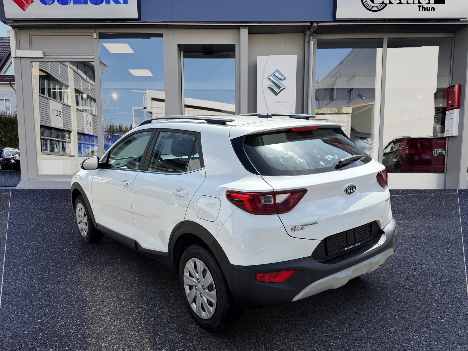 KIA Stonic 1.0 T-GDi-image-3