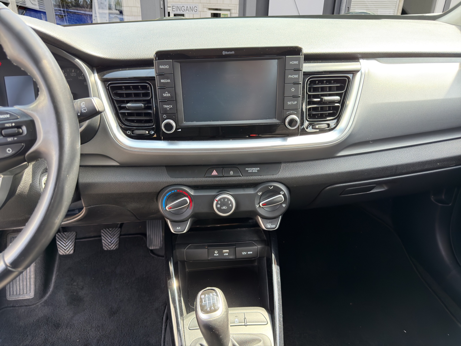 KIA Stonic 1.0 T-GDi-image-13