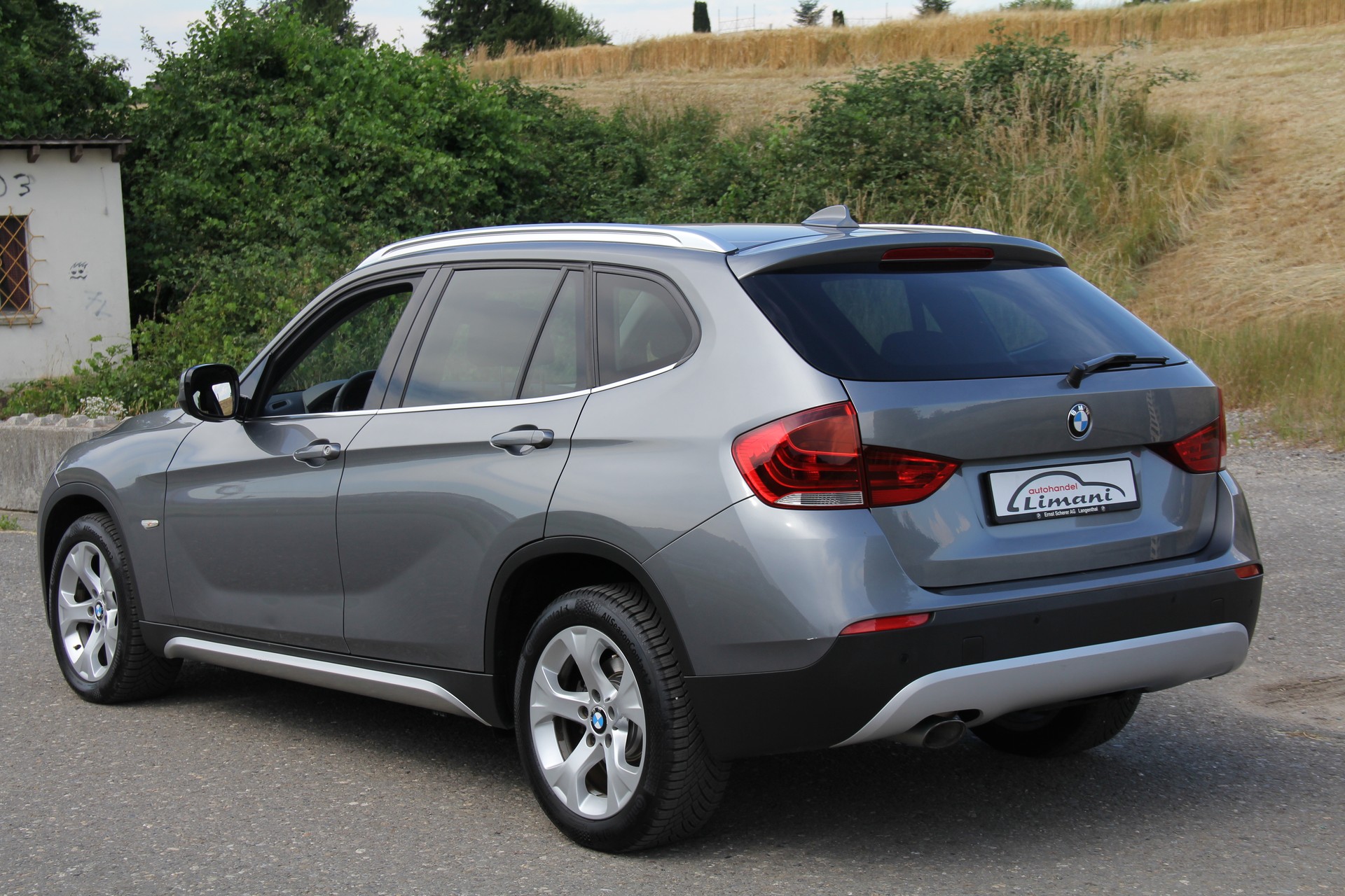 BMW X1 xDrive 20d Steptronic-image-5