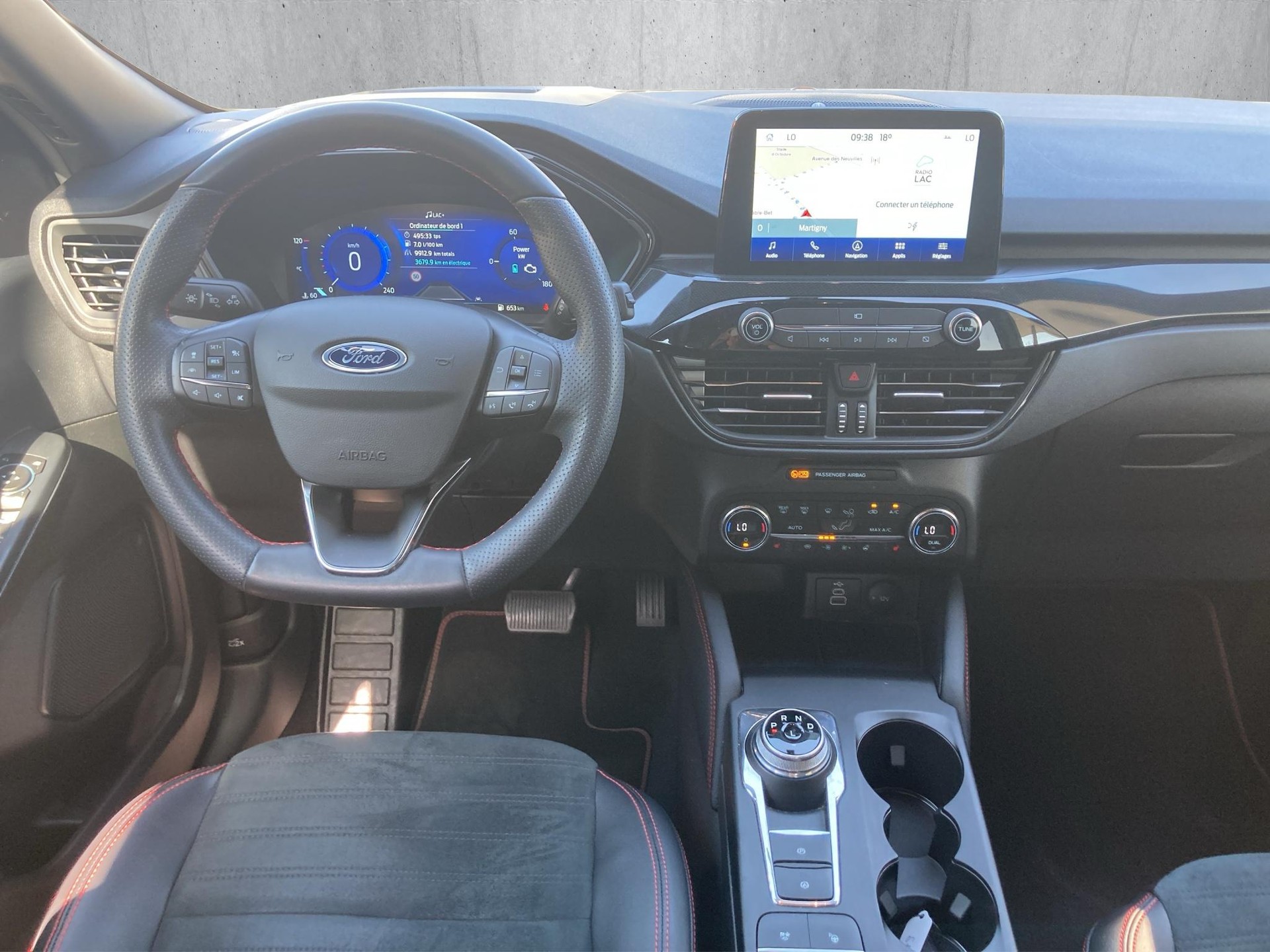FORD Kuga 2.5 Hybrid ST-Line X 4x4-image-4