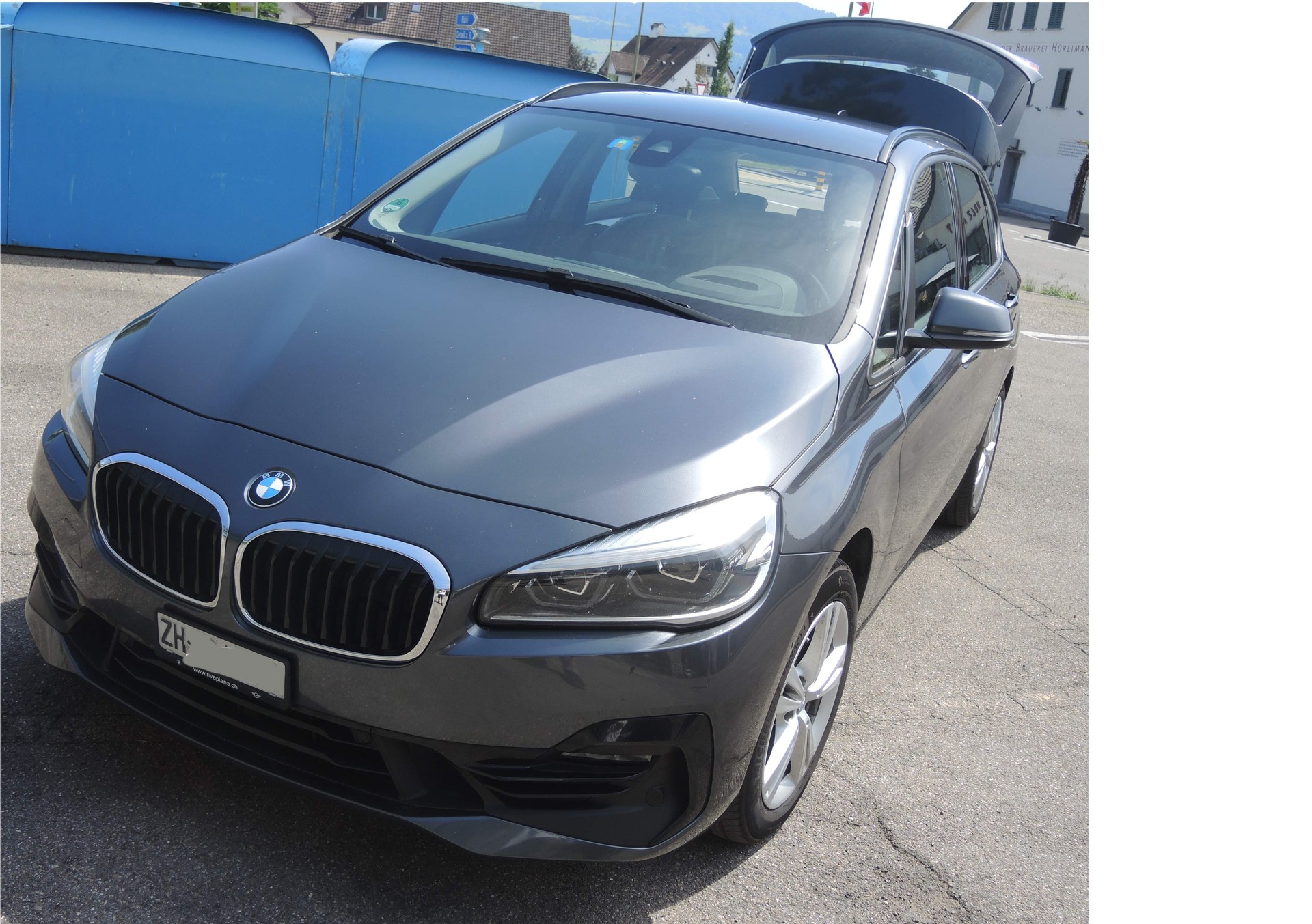 BMW 218d X-Drive-image-3