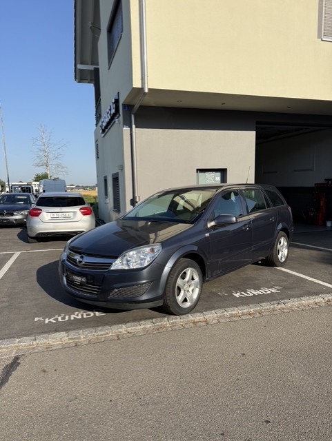 OPEL Astra Caravan 1.6i 16V Enjoy-image-0