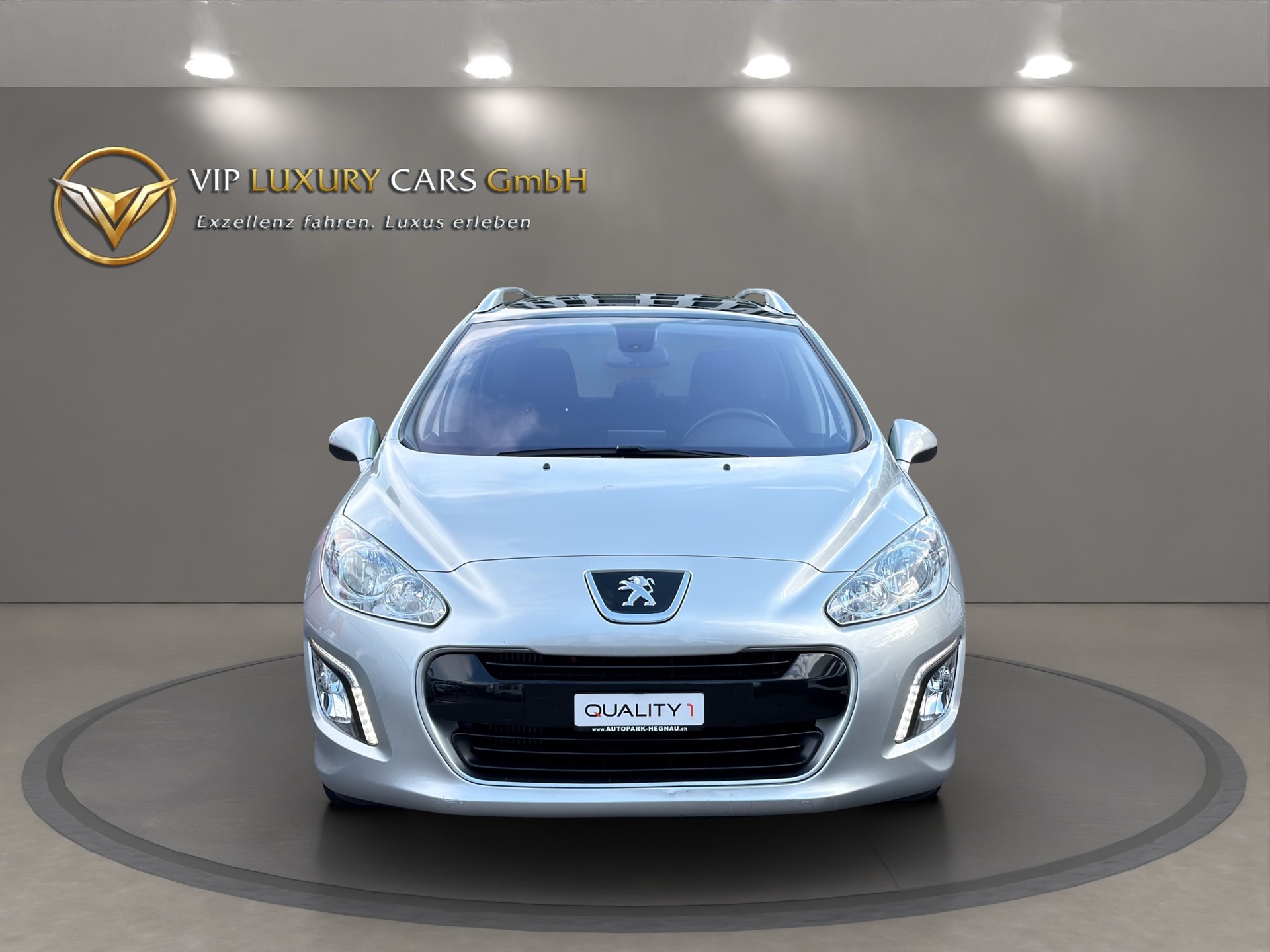 PEUGEOT 308 SW 1.6 HDI Business EGS6 7 Plätze-showroom-element-2