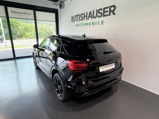 AUDI Q2 35 TFSI S lineS-tronic-image-2