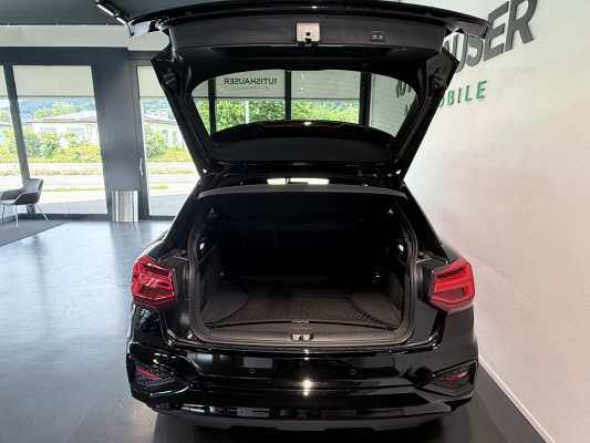 AUDI Q2 35 TFSI S lineS-tronic-image-5