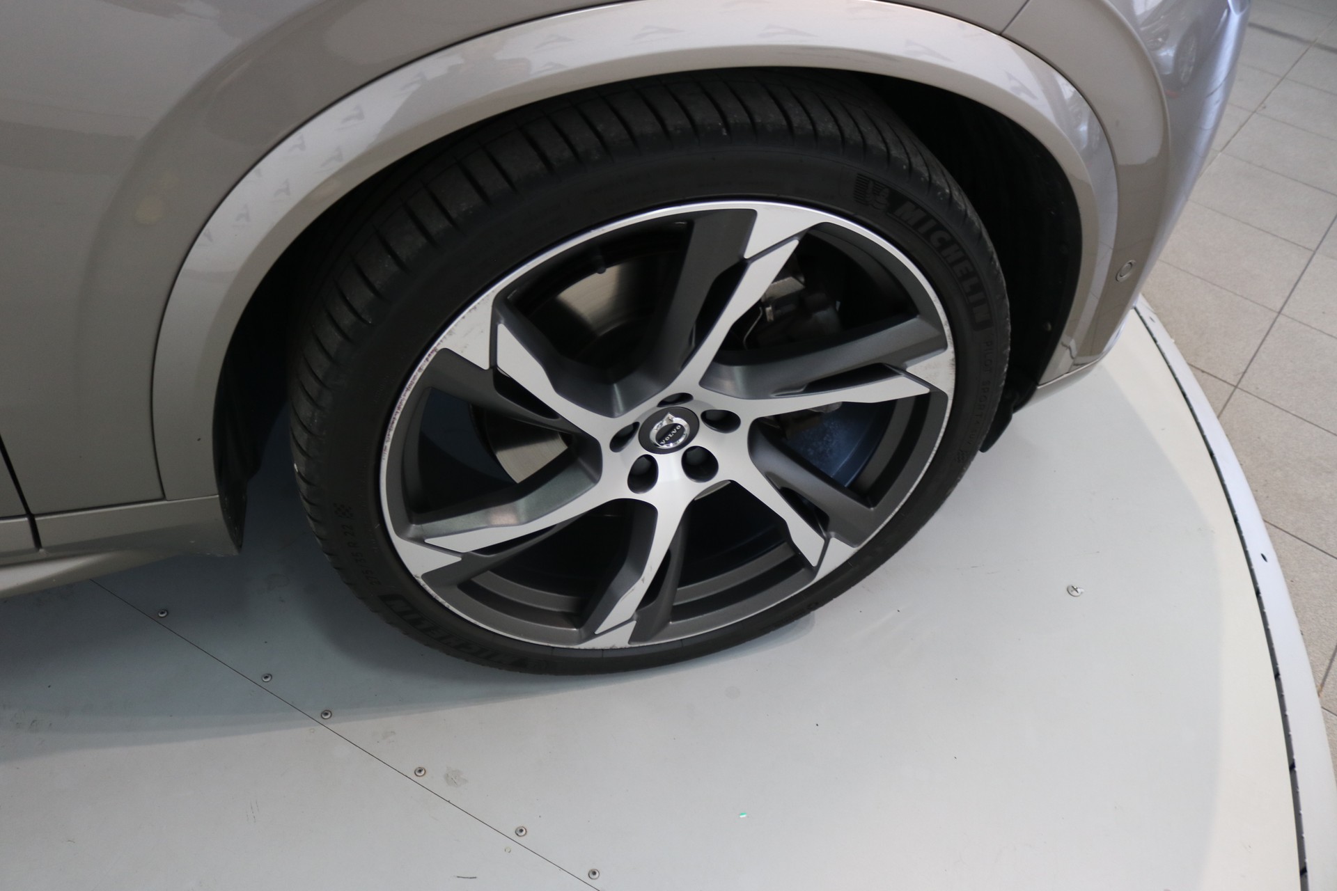 VOLVO XC90 T8 eAWD Inscription Geartronic-image-43